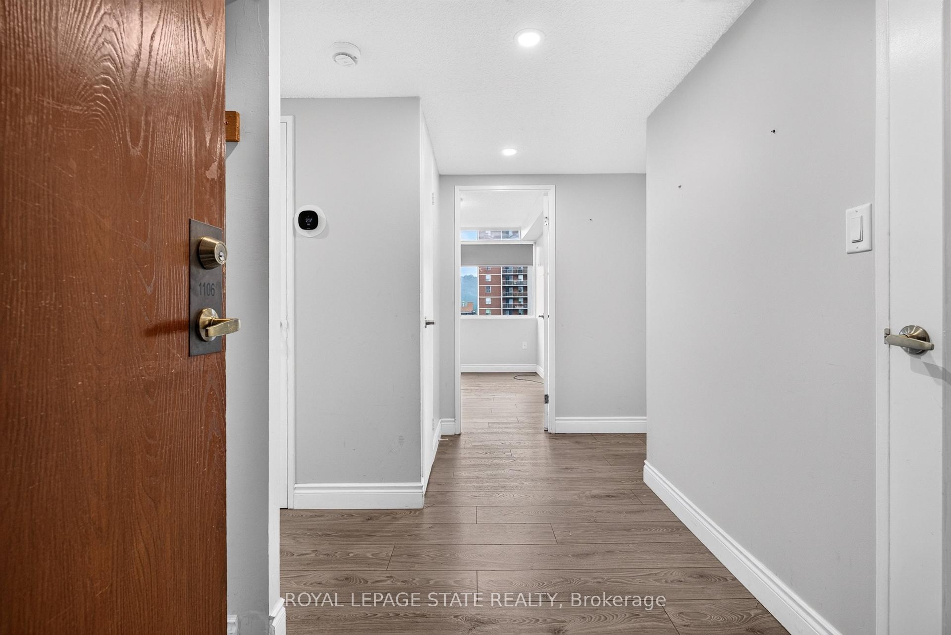 Photo 6 of Unit 1106, 120 Duke Street, Hamilton, Durand — HOMEH