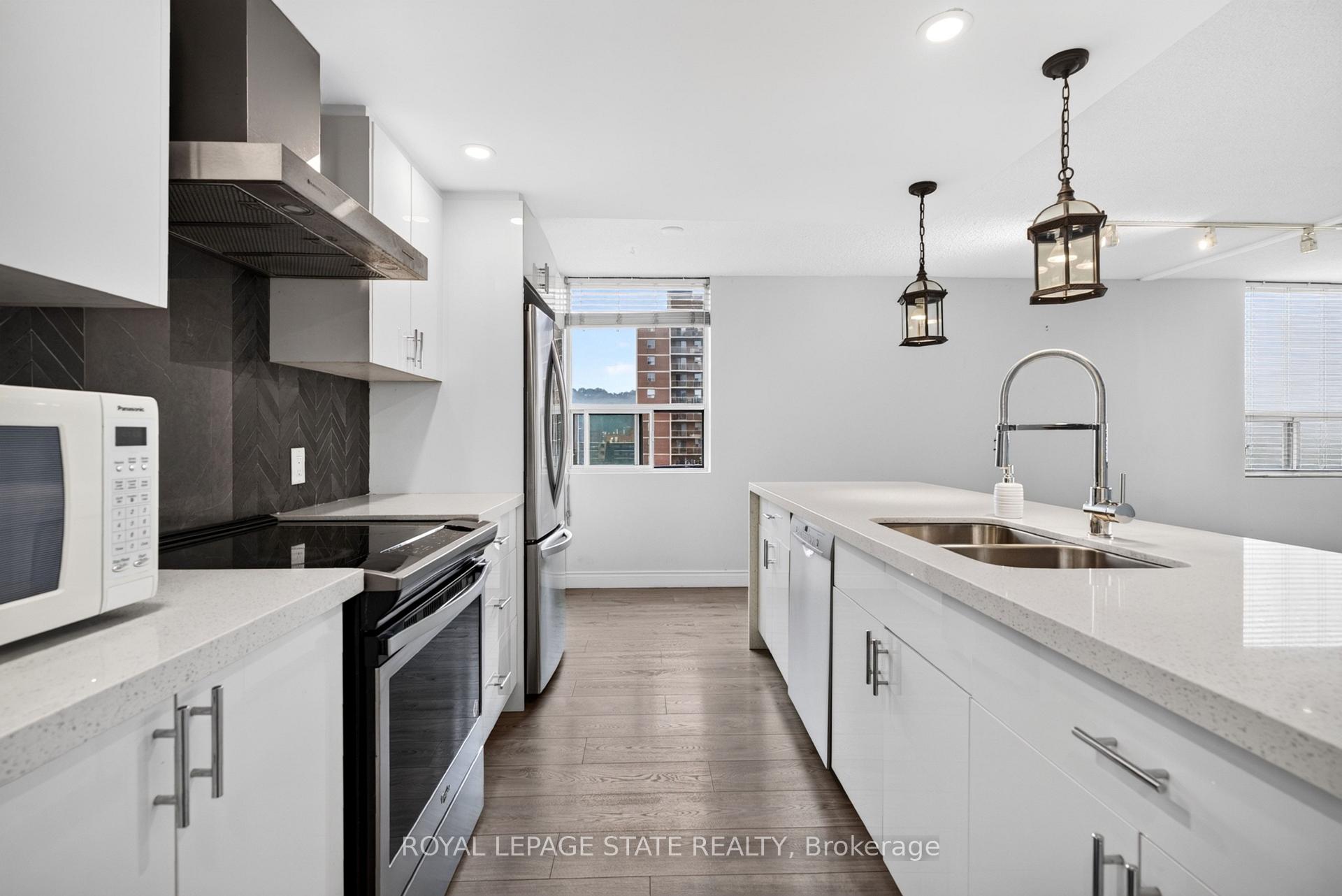 Photo 21 of Unit 1106, 120 Duke Street, Hamilton, Durand — HOMEH