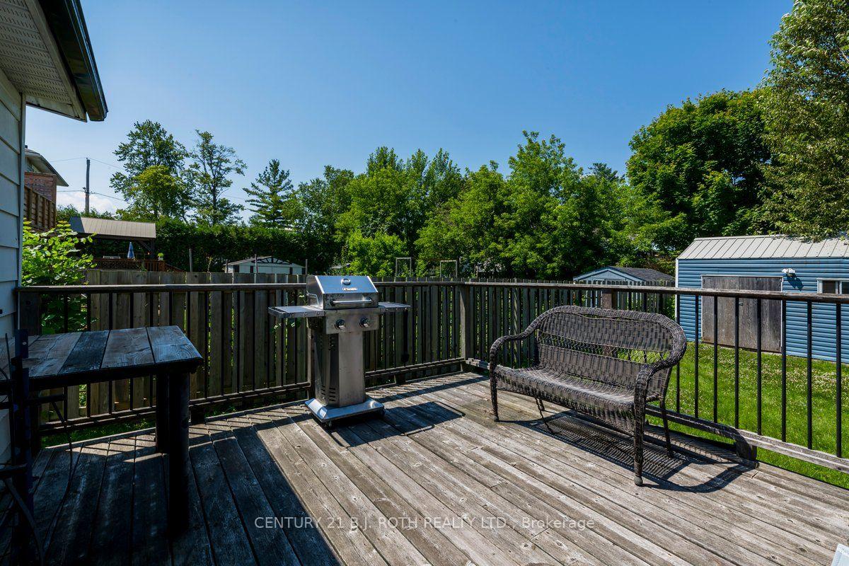 Photo 17 of 922 Elizabeth Avenue, Innisfil, Rural Innisfil — HOMEH