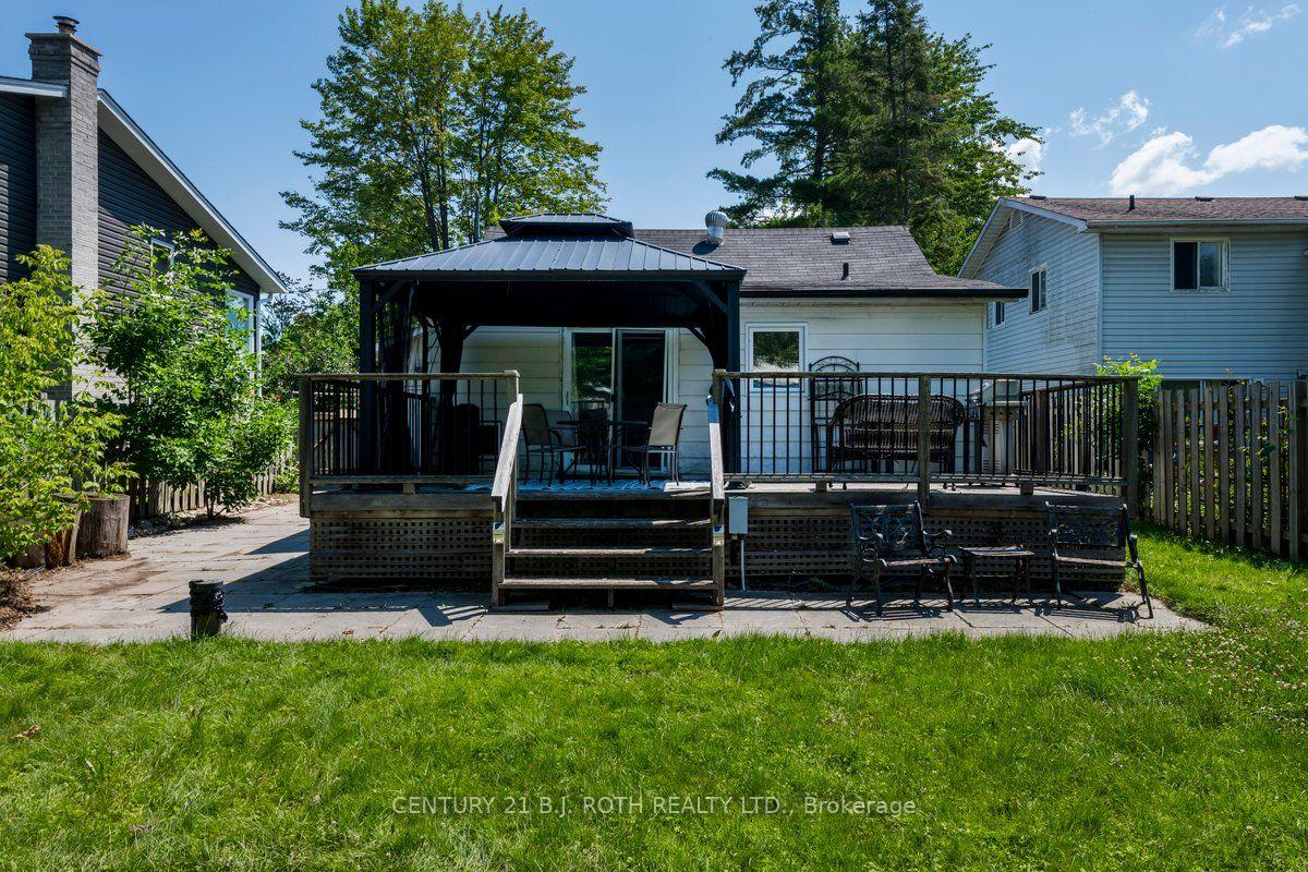 Photo 18 of 922 Elizabeth Avenue, Innisfil, Rural Innisfil — HOMEH