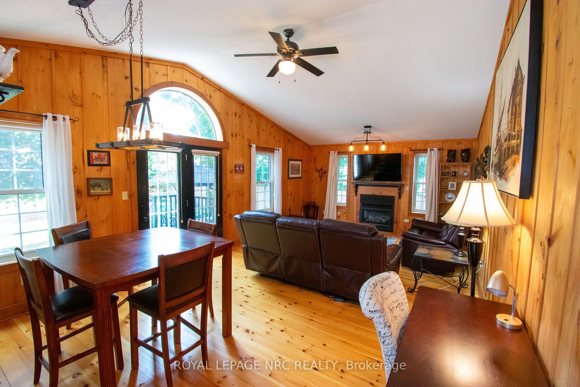Photo 9 of 36 Maplewood Drive, St. Catharines, Vine/Linwell — HOMEH