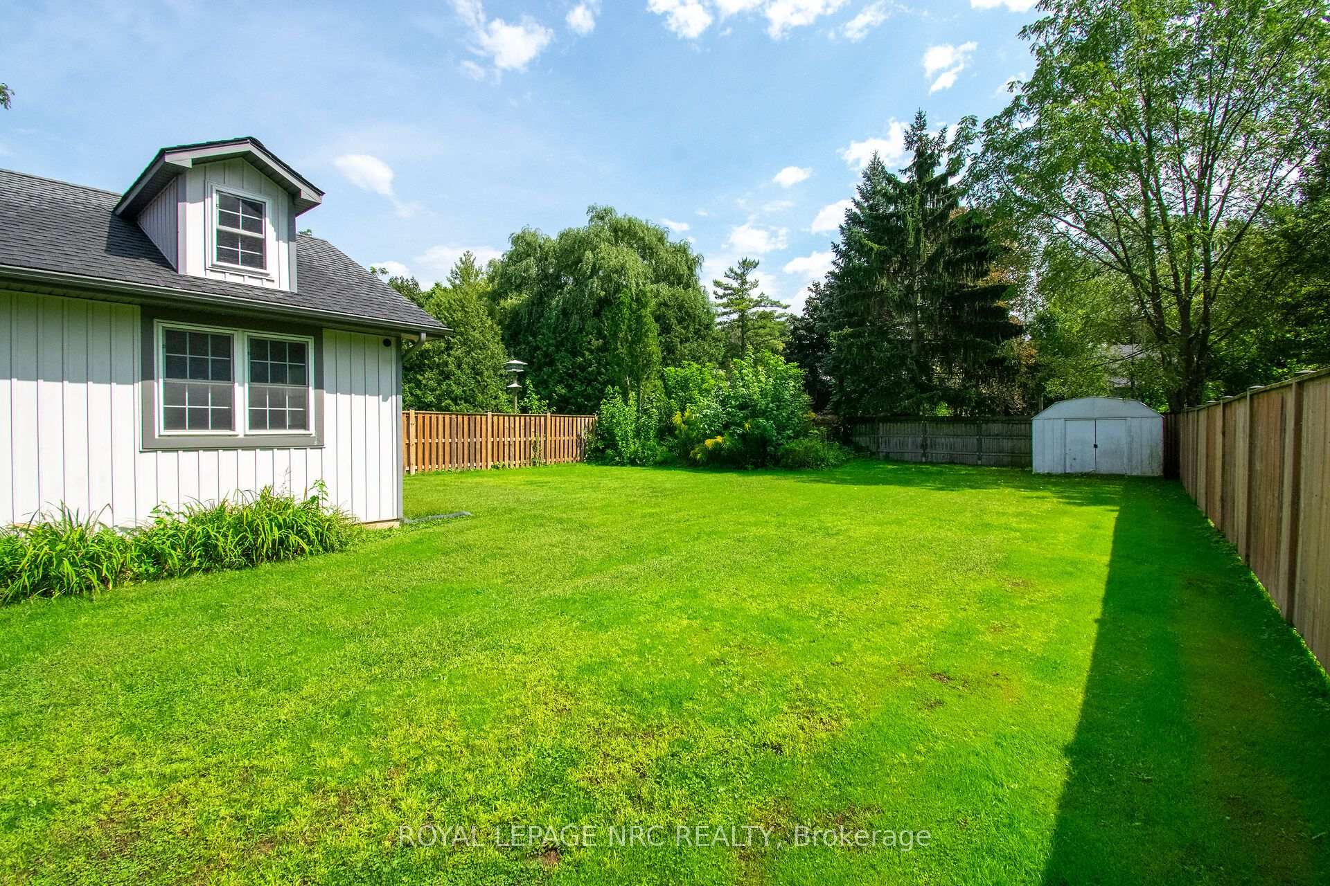 Photo 37 of 36 Maplewood Drive, St. Catharines, Vine/Linwell — HOMEH