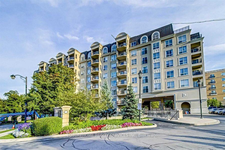 Front of Unit Ph05, 1 Maison Parc Court