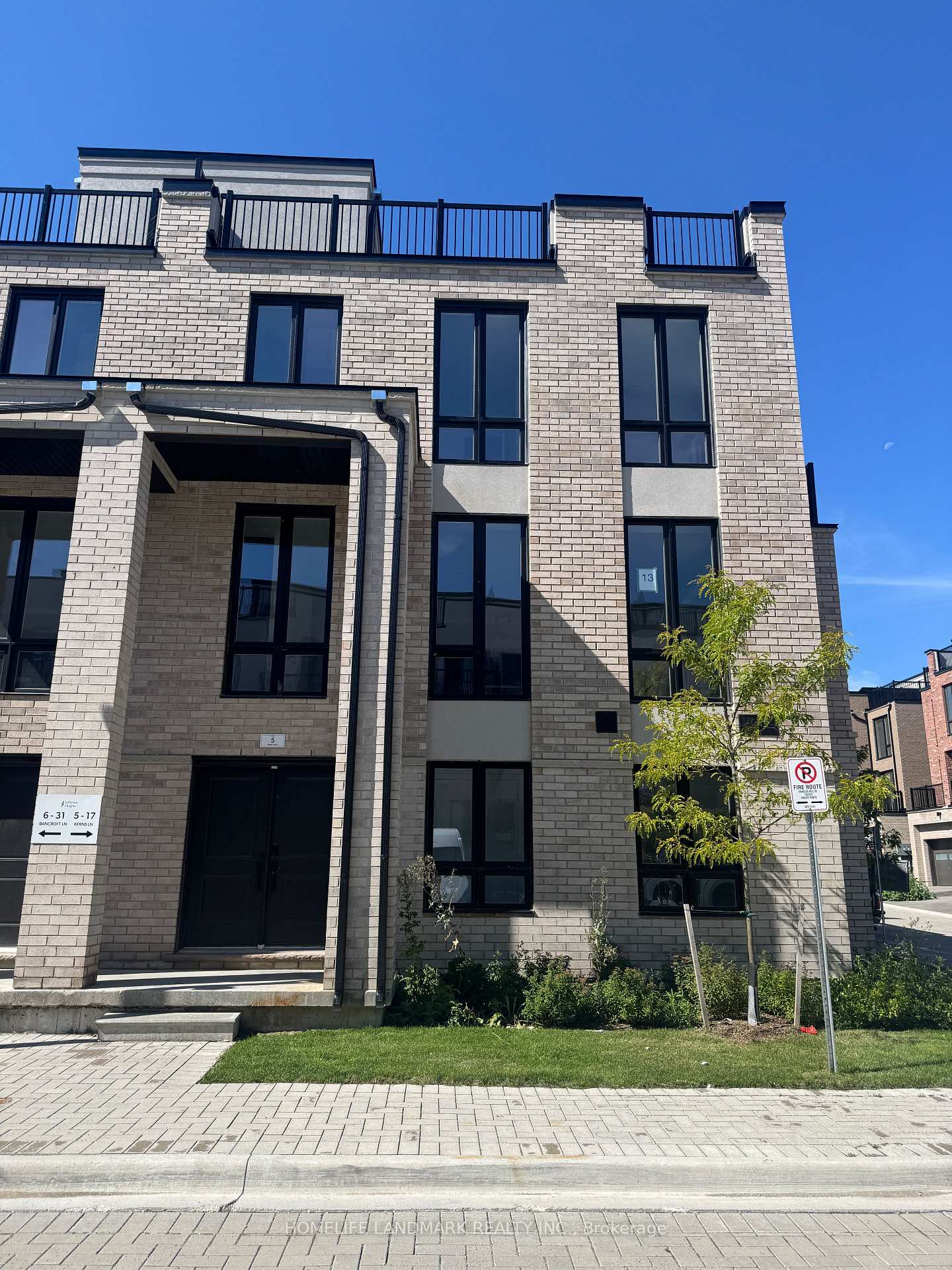 Photo 1 of 5 Kerns Lane, Richmond Hill, Jefferson — HOMEH