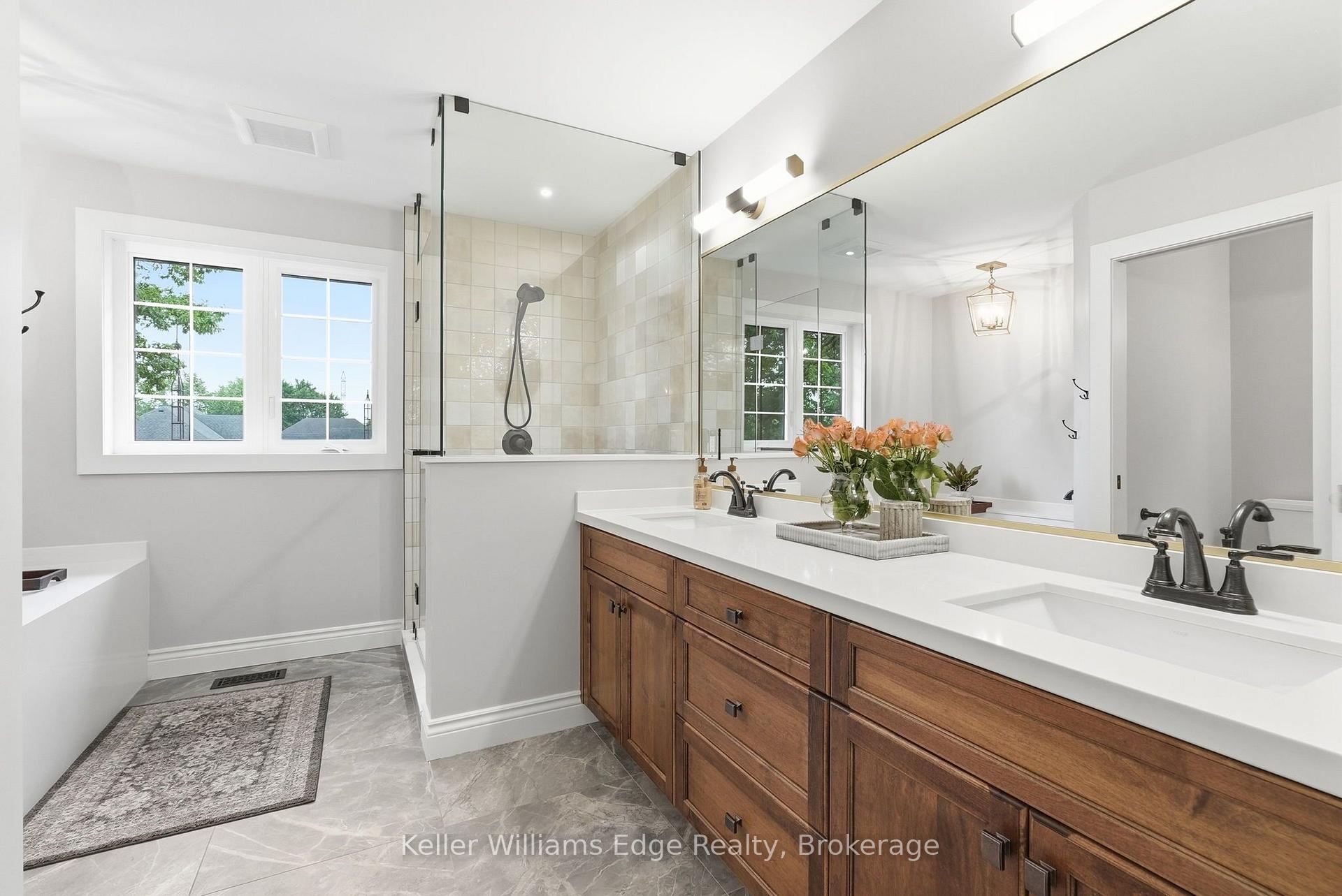 Photo 32 of 97 Glancaster Road, Hamilton, Ancaster — HOMEH