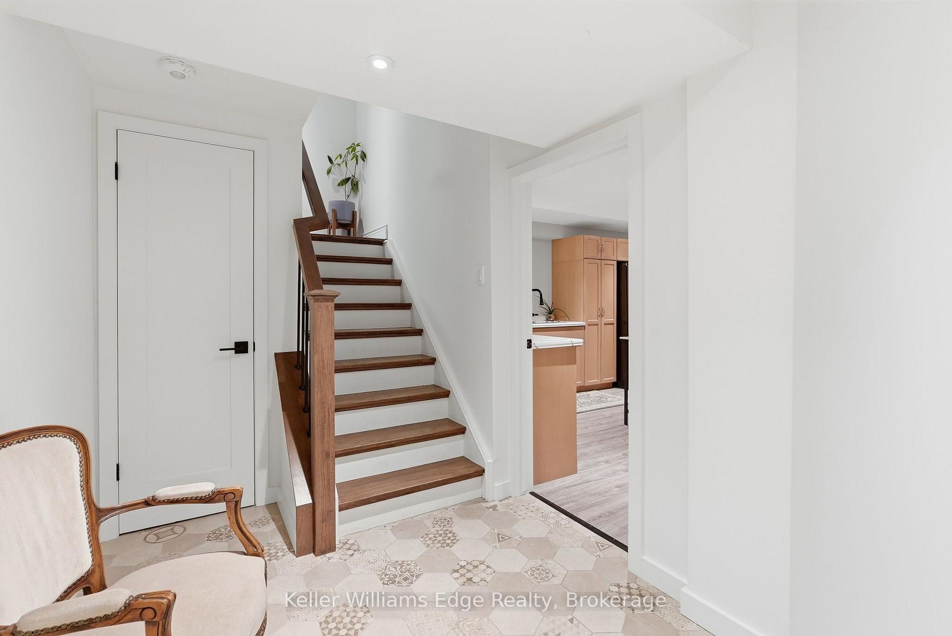 Photo 34 of 97 Glancaster Road, Hamilton, Ancaster — HOMEH