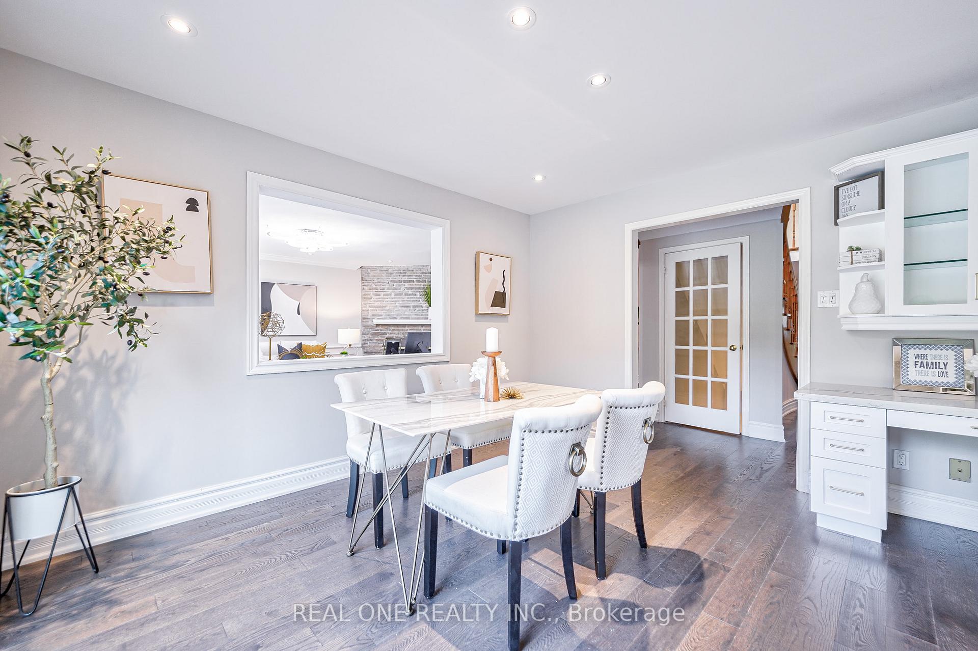 Photo 16 of 1321 Monks Passage, Oakville, Glen Abbey — HOMEH