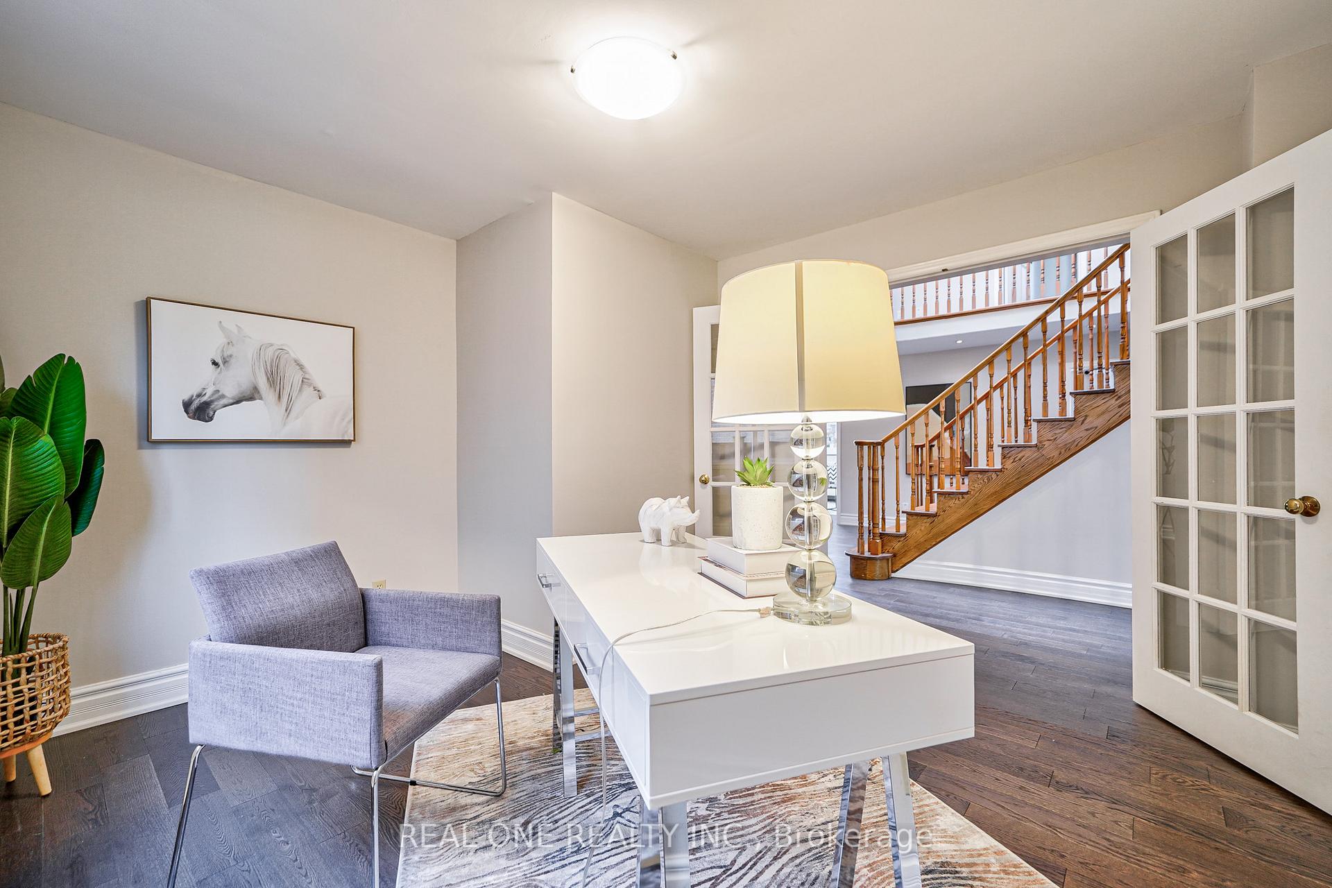 Photo 21 of 1321 Monks Passage, Oakville, Glen Abbey — HOMEH