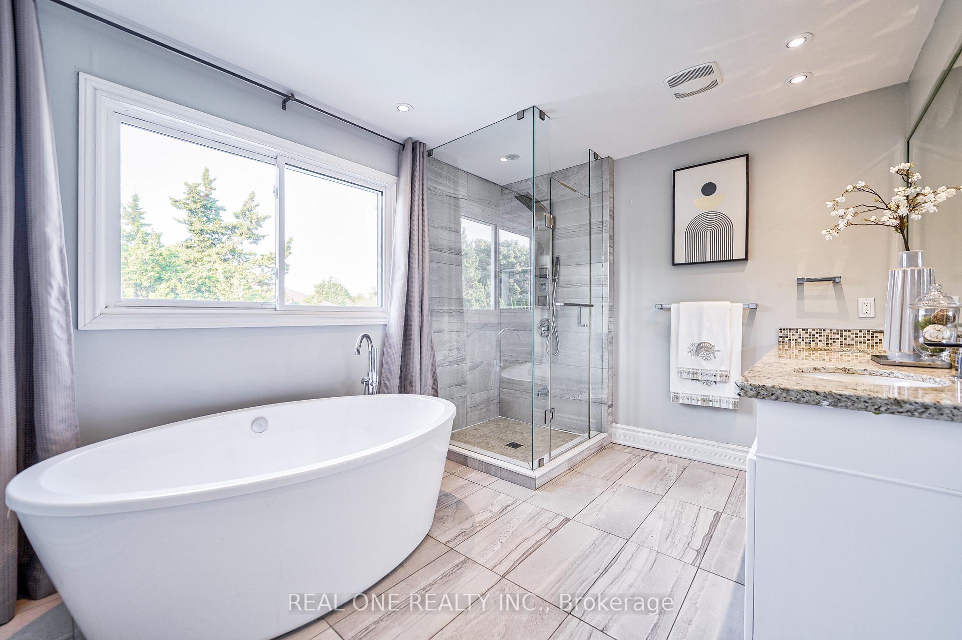 Photo 28 of 1321 Monks Passage, Oakville, Glen Abbey — HOMEH