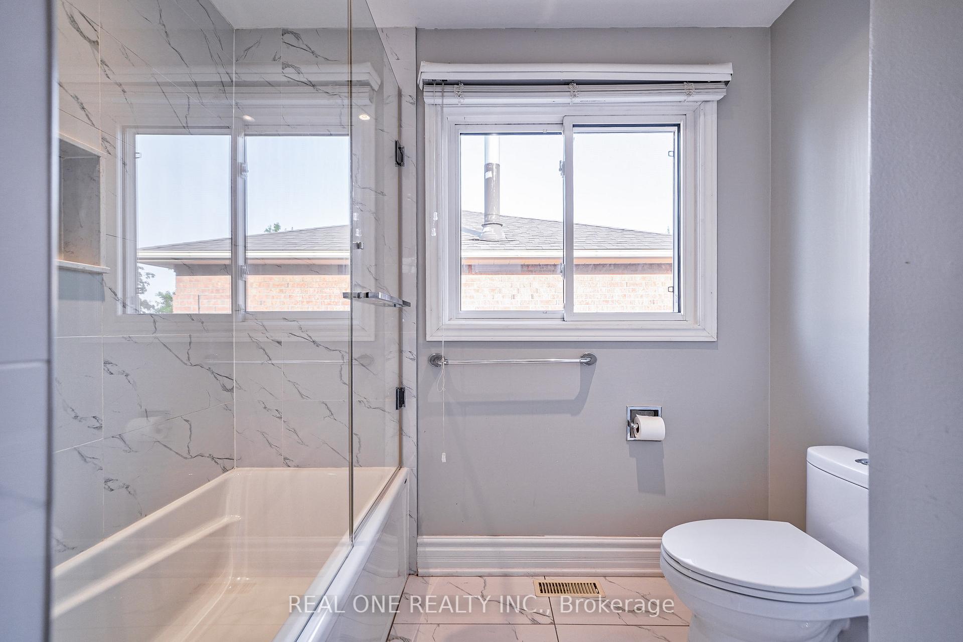 Photo 35 of 1321 Monks Passage, Oakville, Glen Abbey — HOMEH