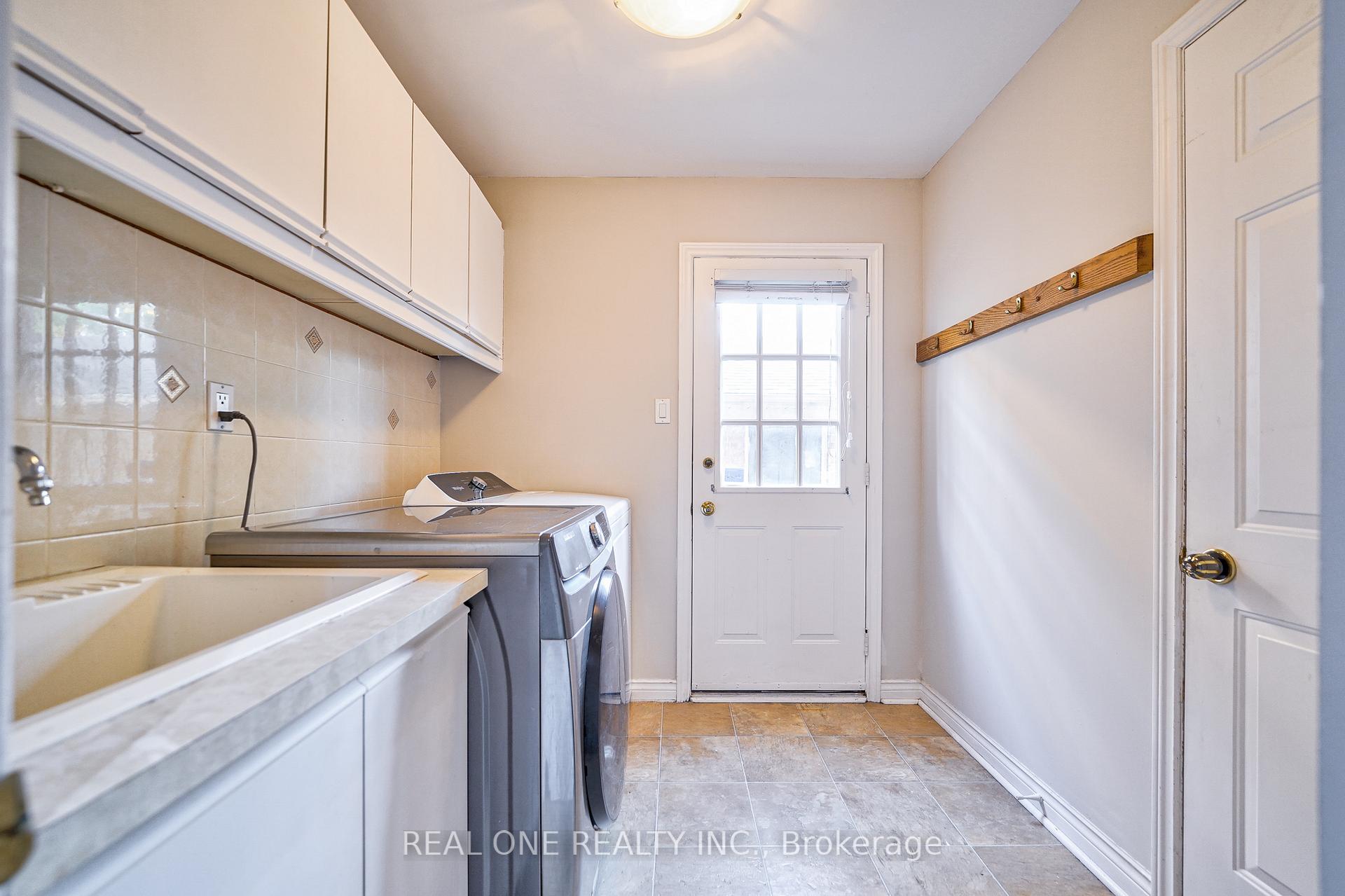 Photo 44 of 1321 Monks Passage, Oakville, Glen Abbey — HOMEH