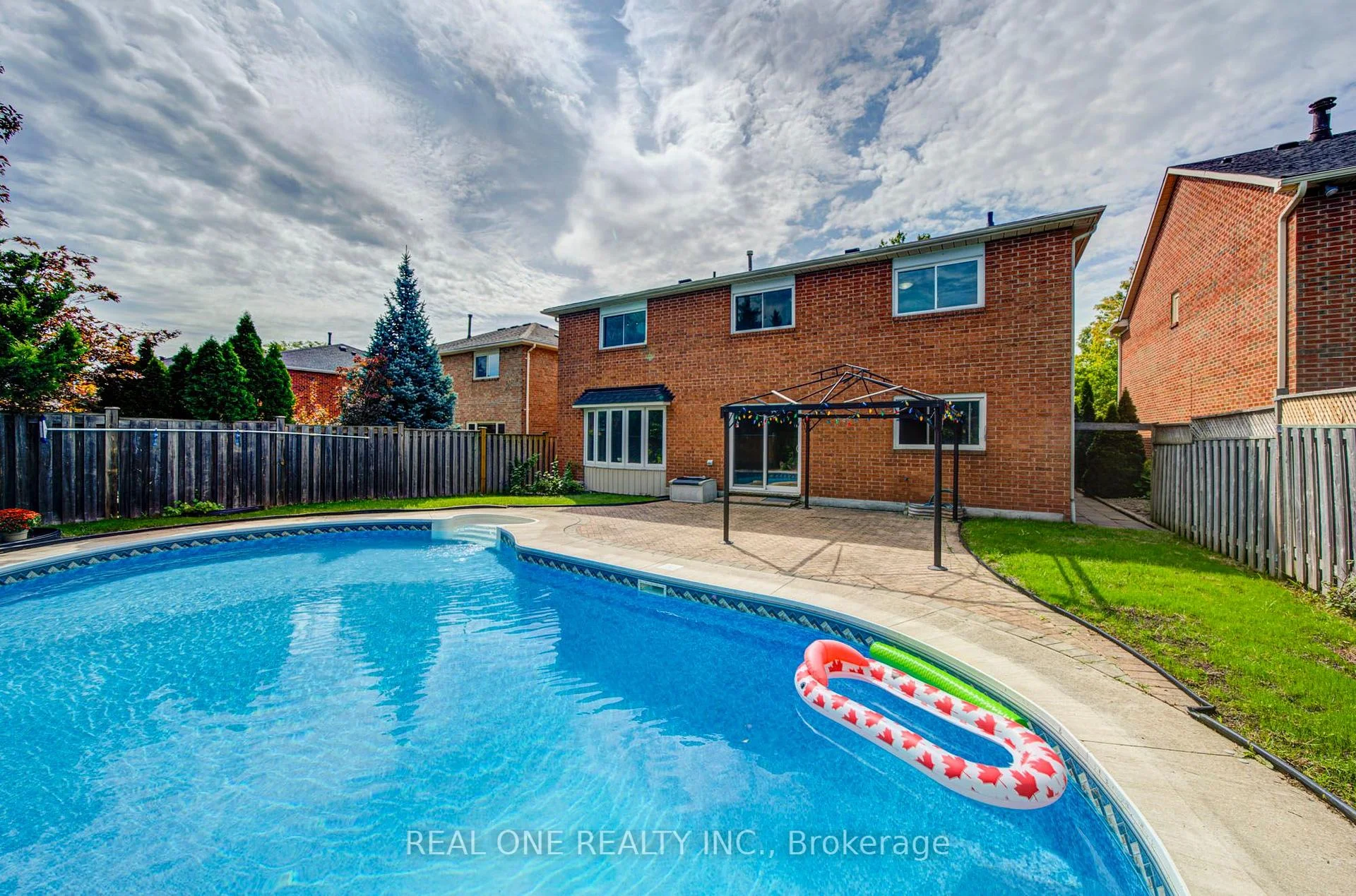 Photo 53 of 1321 Monks Passage, Oakville, Glen Abbey — HOMEH