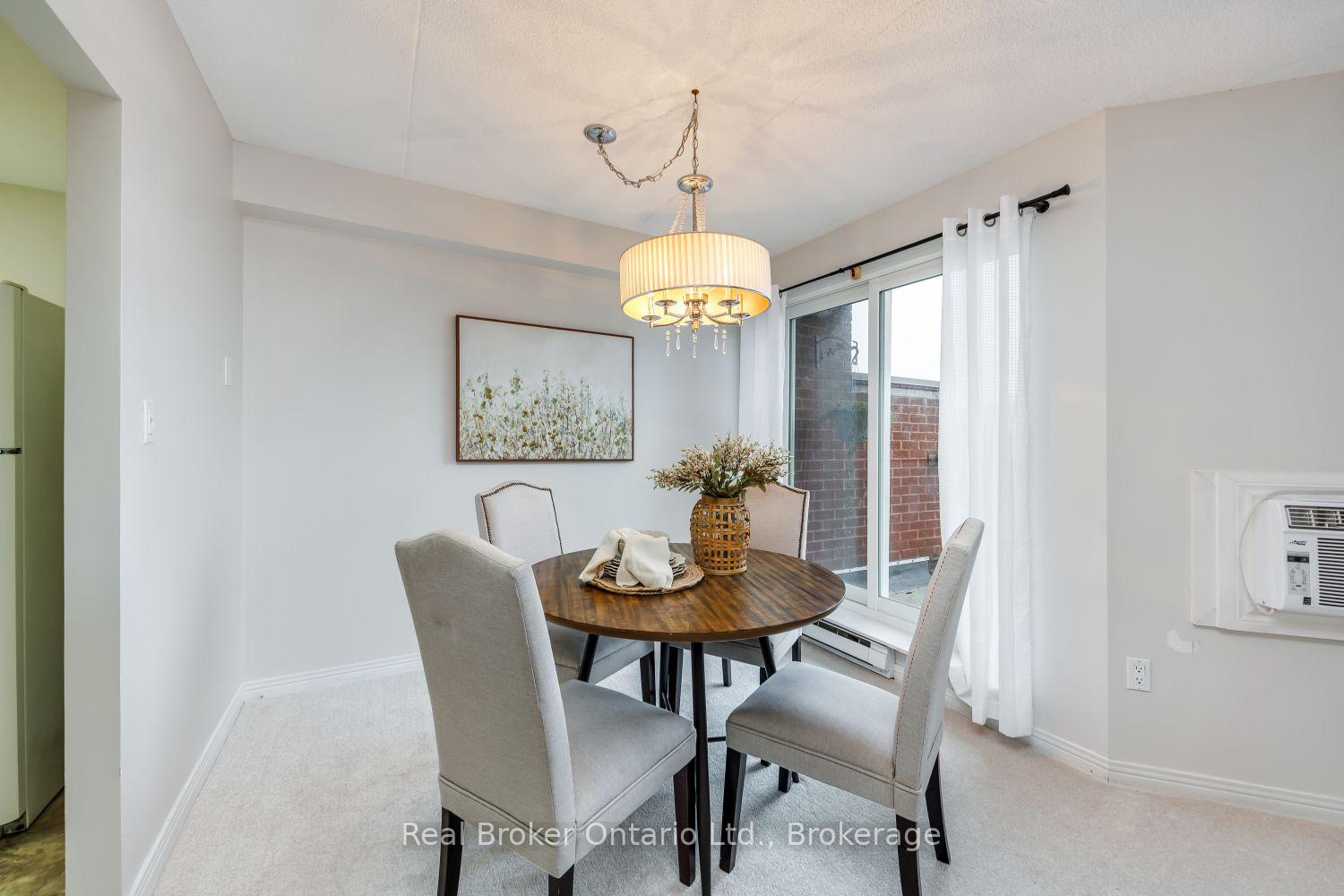 Photo 9 of Unit 504, 144 Queen Street, Clarington, Bowmanville — HOMEH