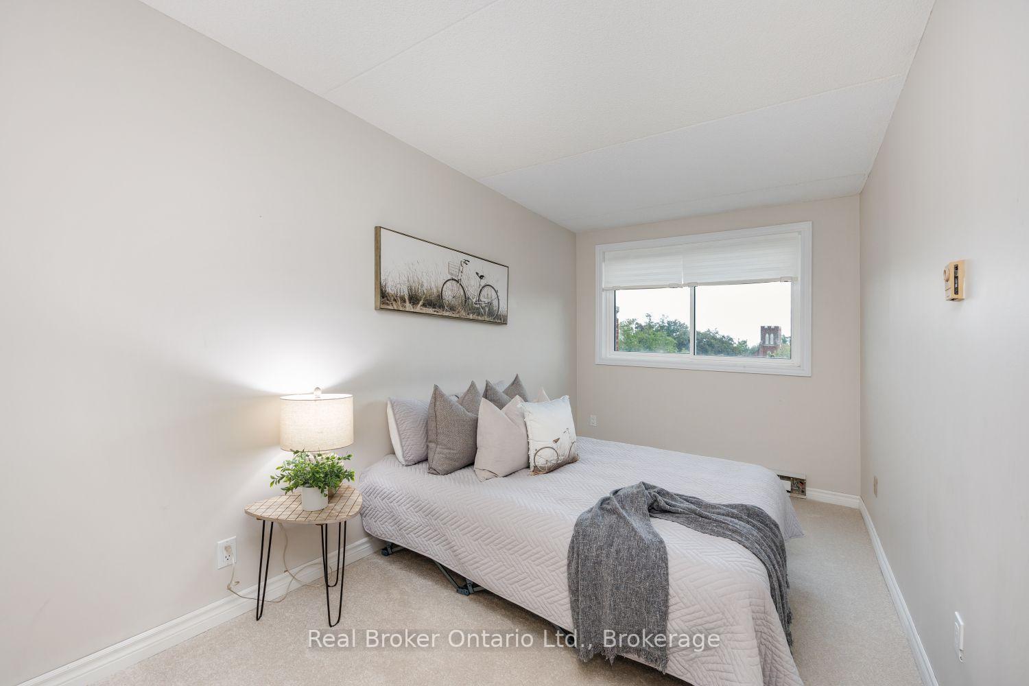 Photo 12 of Unit 504, 144 Queen Street, Clarington, Bowmanville — HOMEH