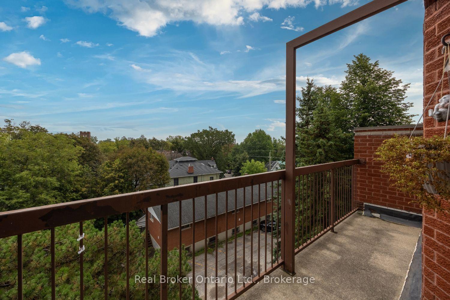 Photo 15 of Unit 504, 144 Queen Street, Clarington, Bowmanville — HOMEH