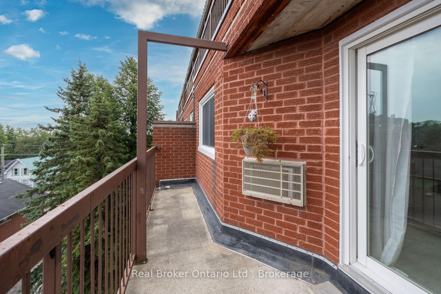 Photo 16 of Unit 504, 144 Queen Street, Clarington, Bowmanville — HOMEH