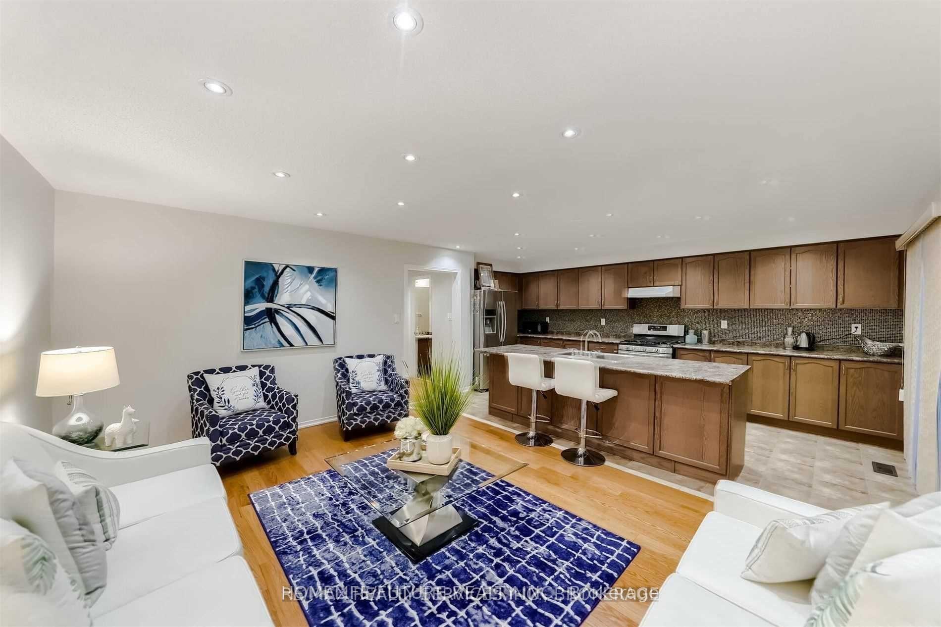 Photo 11 of 24 Oklahoma Drive, Brampton, Bram East — HOMEH