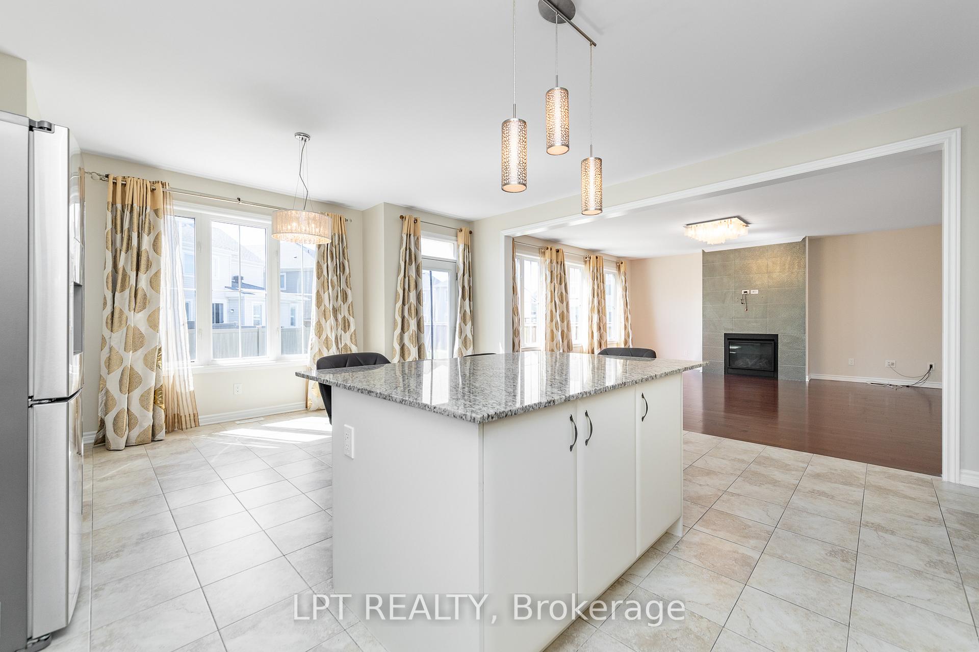 Photo 16 of 67 Bristling Crescent, Ottawa, Barrhaven - Half Moon Bay — HOMEH