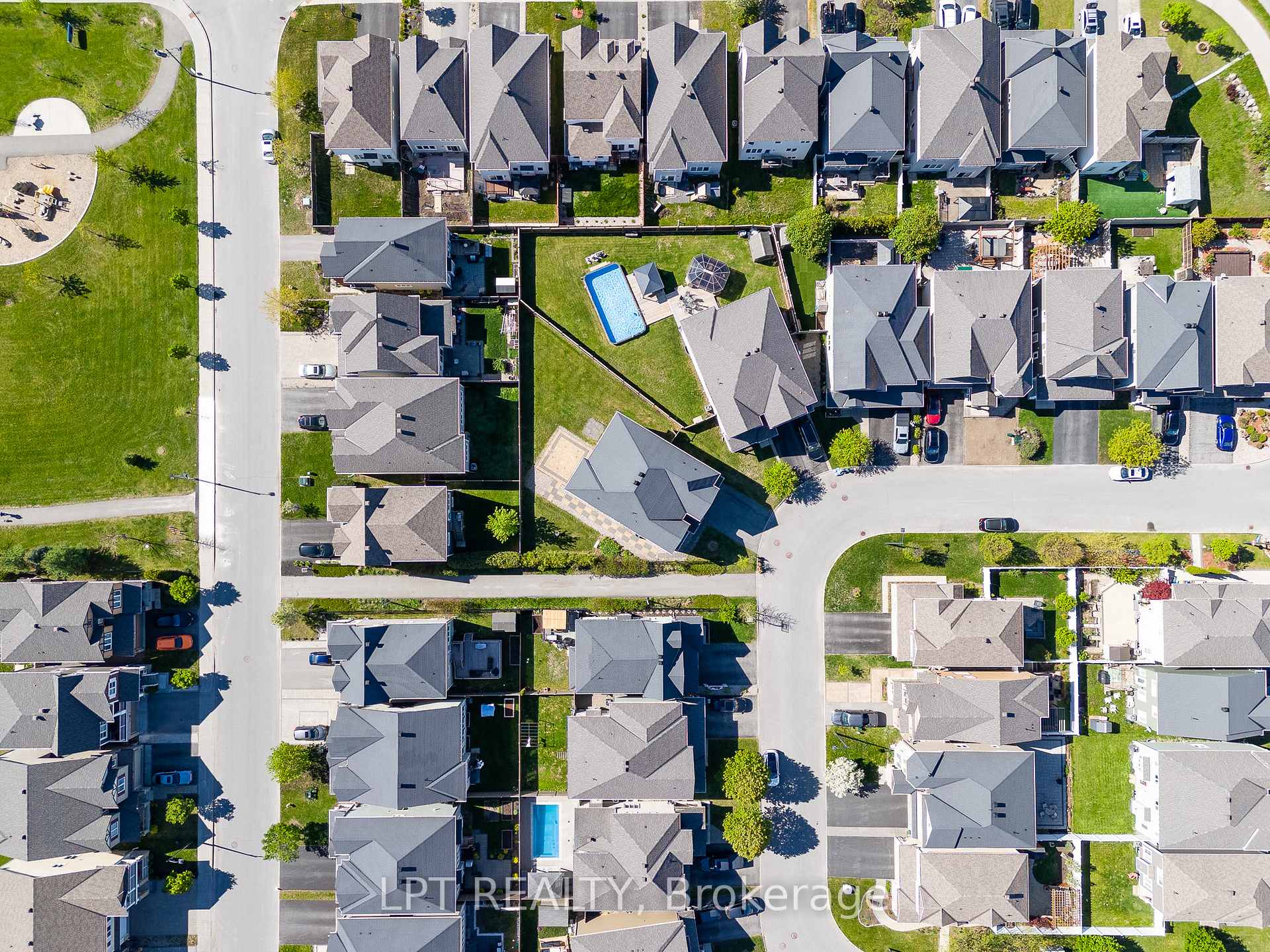Photo 44 of 67 Bristling Crescent, Ottawa, Barrhaven - Half Moon Bay — HOMEH