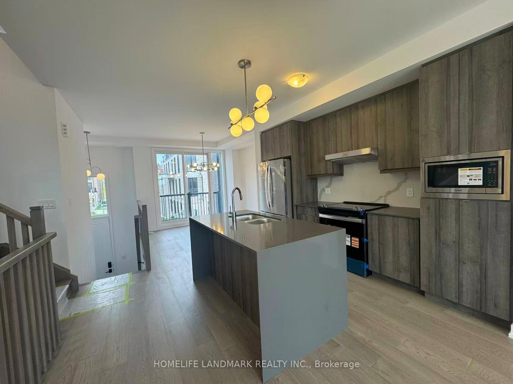 Photo 9 of 17 Bancroft Lane, Richmond Hill, Jefferson — HOMEH