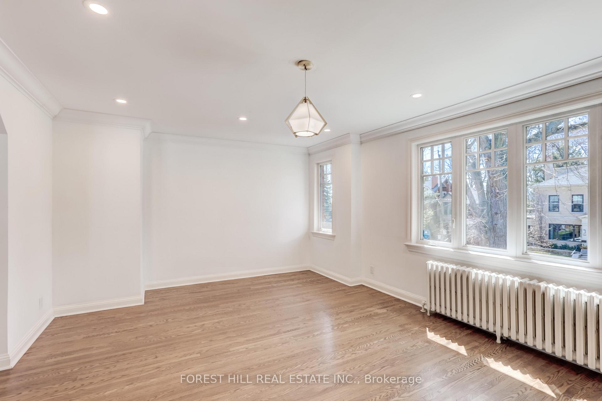 Photo 5 of Unit 4, 345 Walmer Road, Toronto, Casa Loma — HOMEH
