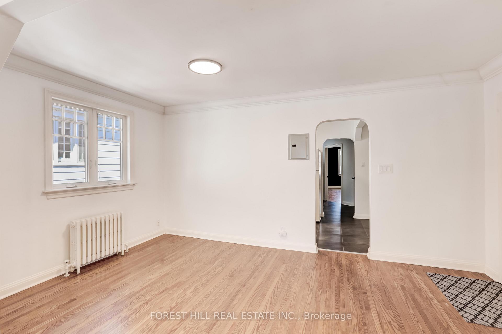 Photo 7 of Unit 4, 345 Walmer Road, Toronto, Casa Loma — HOMEH