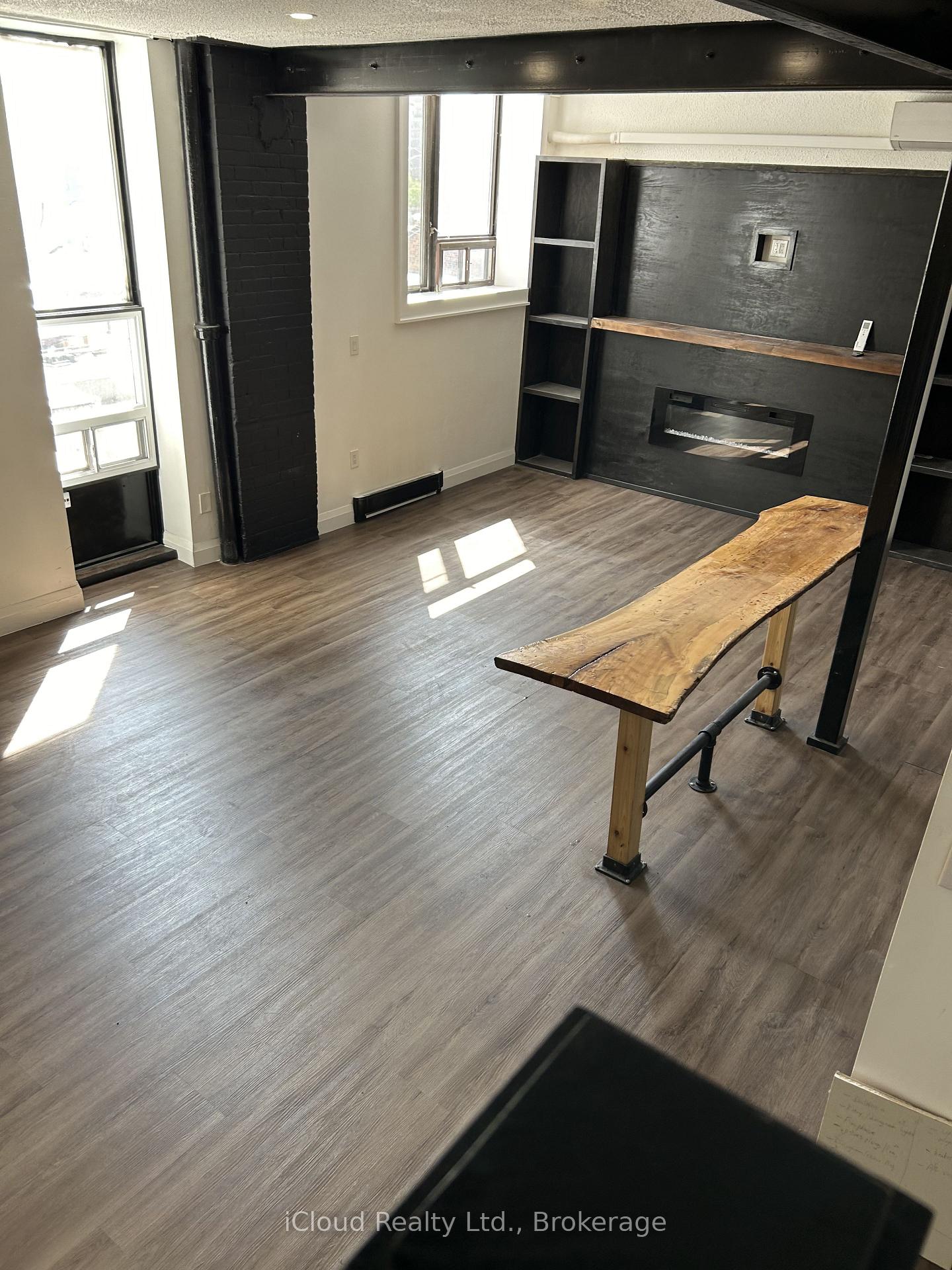 Photo 3 of Unit 12, 7 Foundry Street, Hamilton, Dundas — HOMEH