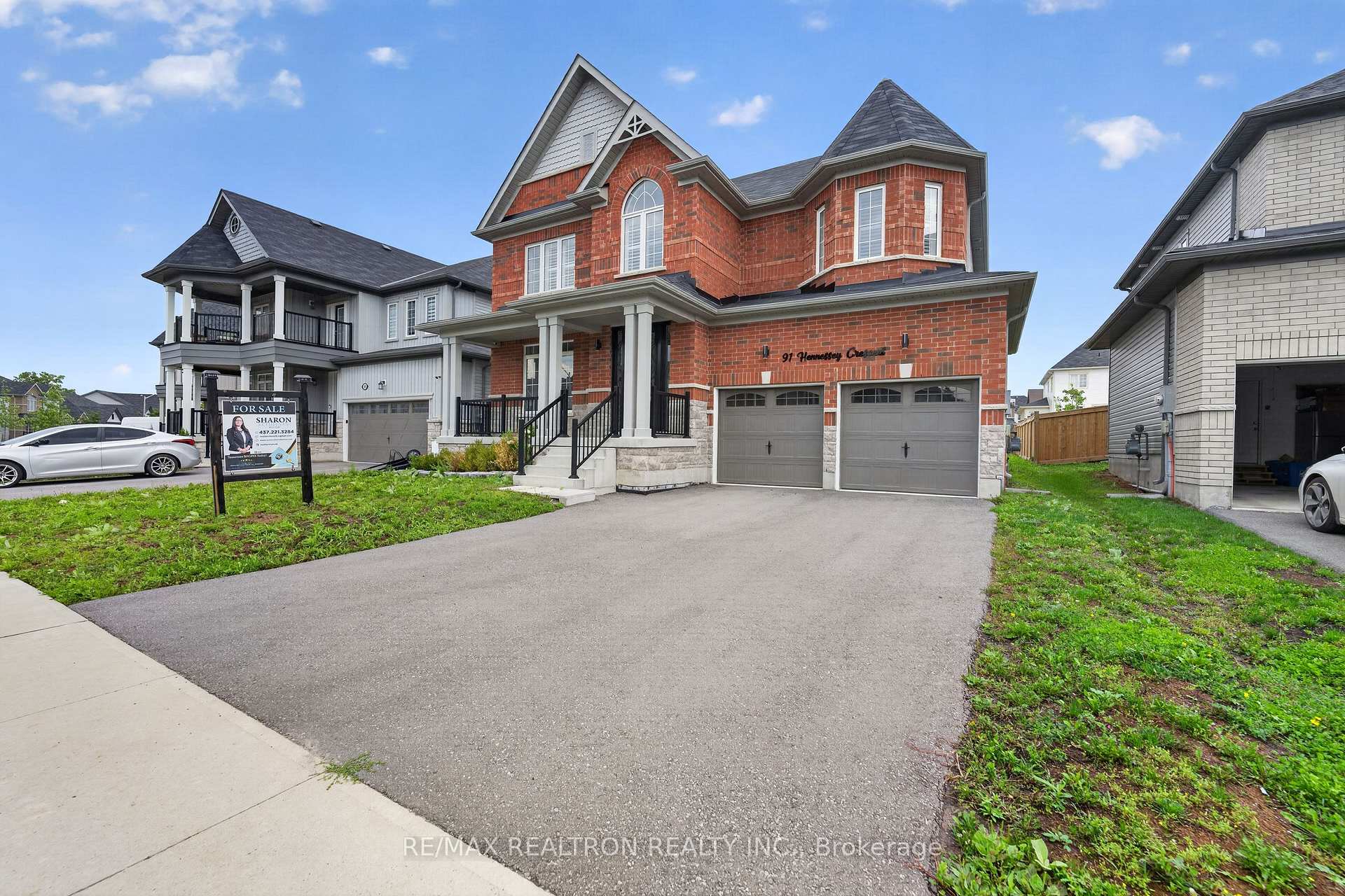 Photo 3 of 91 Hennessey Crescent, Kawartha Lakes, Lindsay — HOMEH