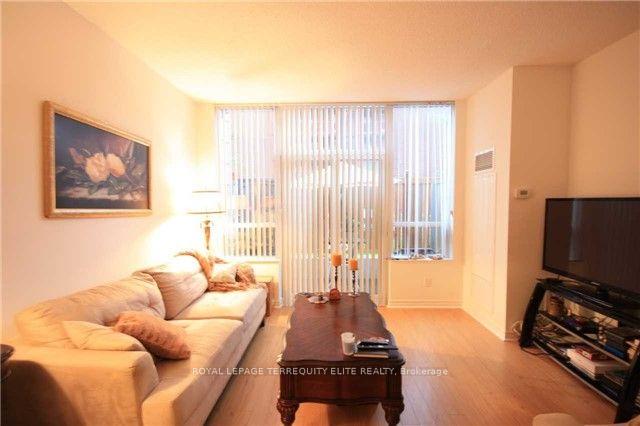 Photo 9 of Unit 110, 35 Saranac Boulevard, Toronto, Englemount-Lawrence — HOMEH