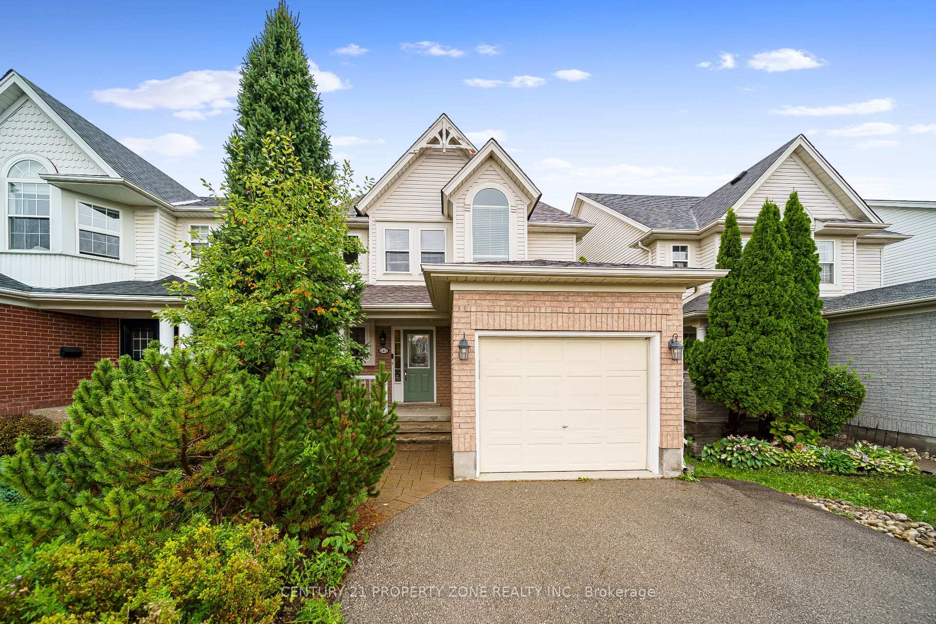 Photo 1 of 643 Bonavista Drive, Waterloo, Lexington — HOMEH