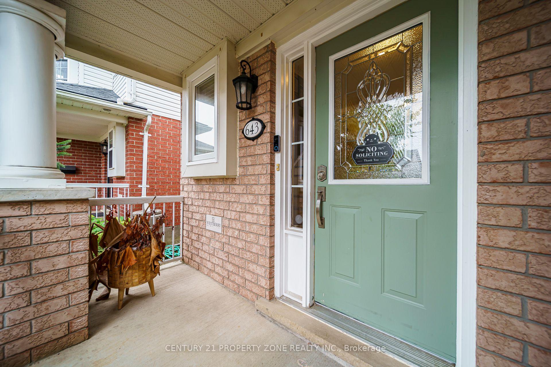 Photo 6 of 643 Bonavista Drive, Waterloo, Lexington — HOMEH
