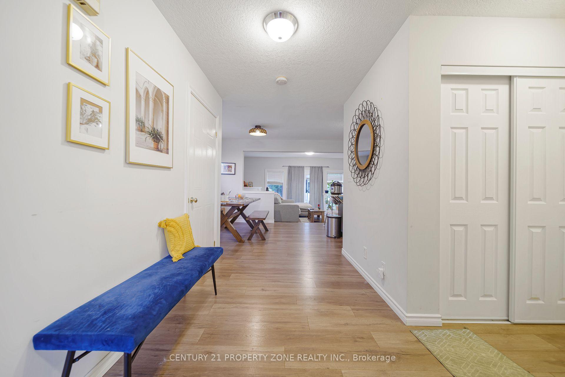 Photo 10 of 643 Bonavista Drive, Waterloo, Lexington — HOMEH
