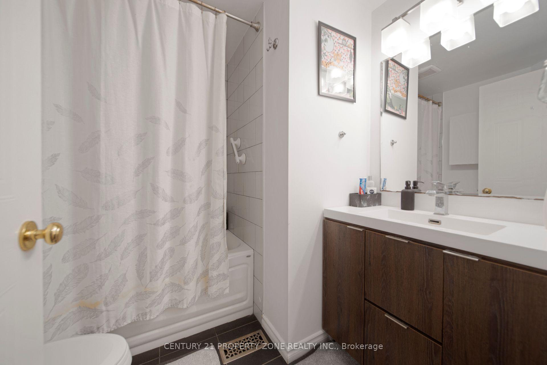 Photo 25 of 643 Bonavista Drive, Waterloo, Lexington — HOMEH