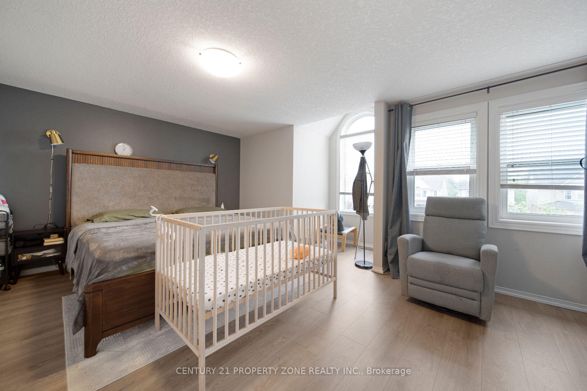 Photo 26 of 643 Bonavista Drive, Waterloo, Lexington — HOMEH