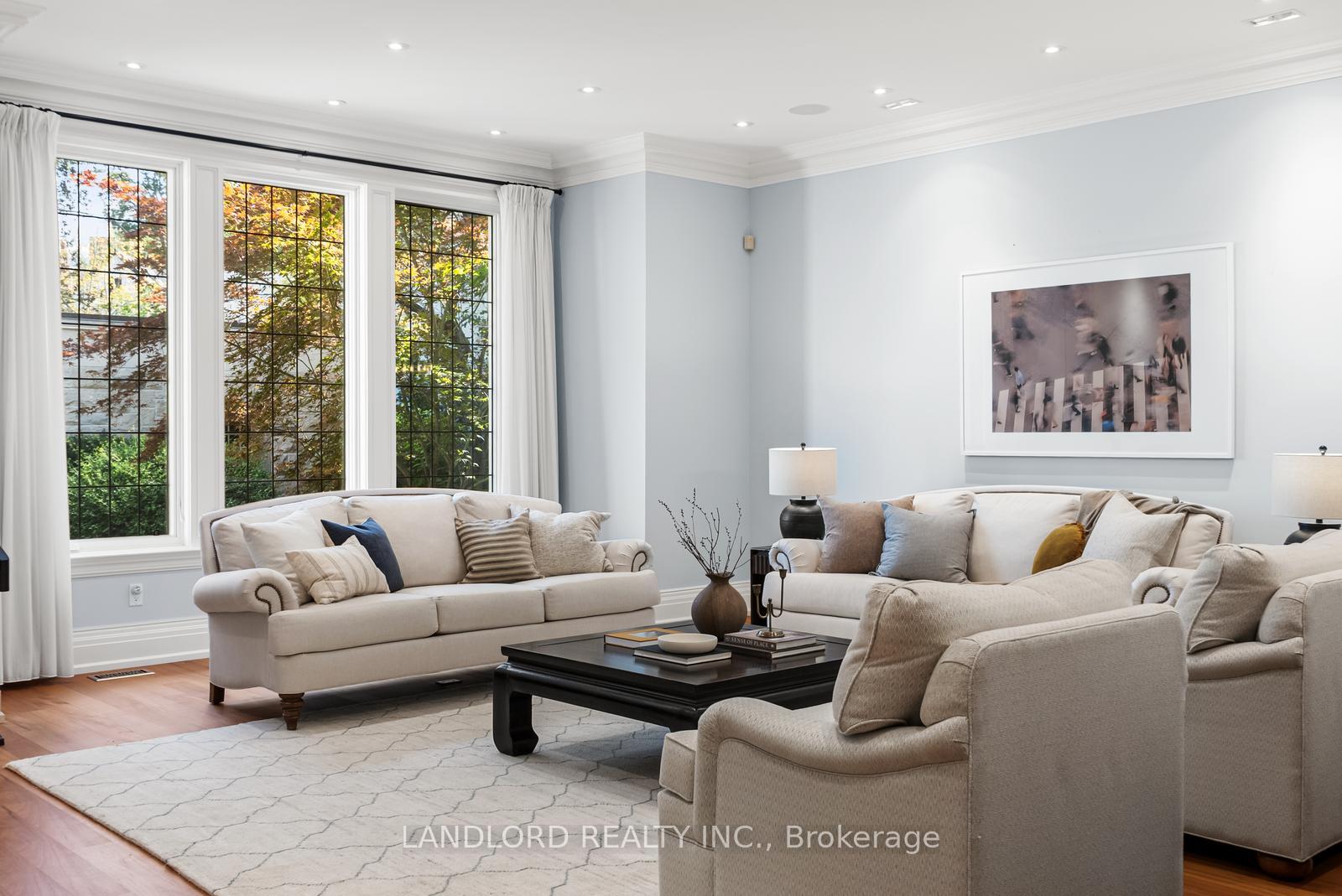 Photo 6 of 94 Inglewood Drive, Toronto, Rosedale-Moore Park — HOMEH