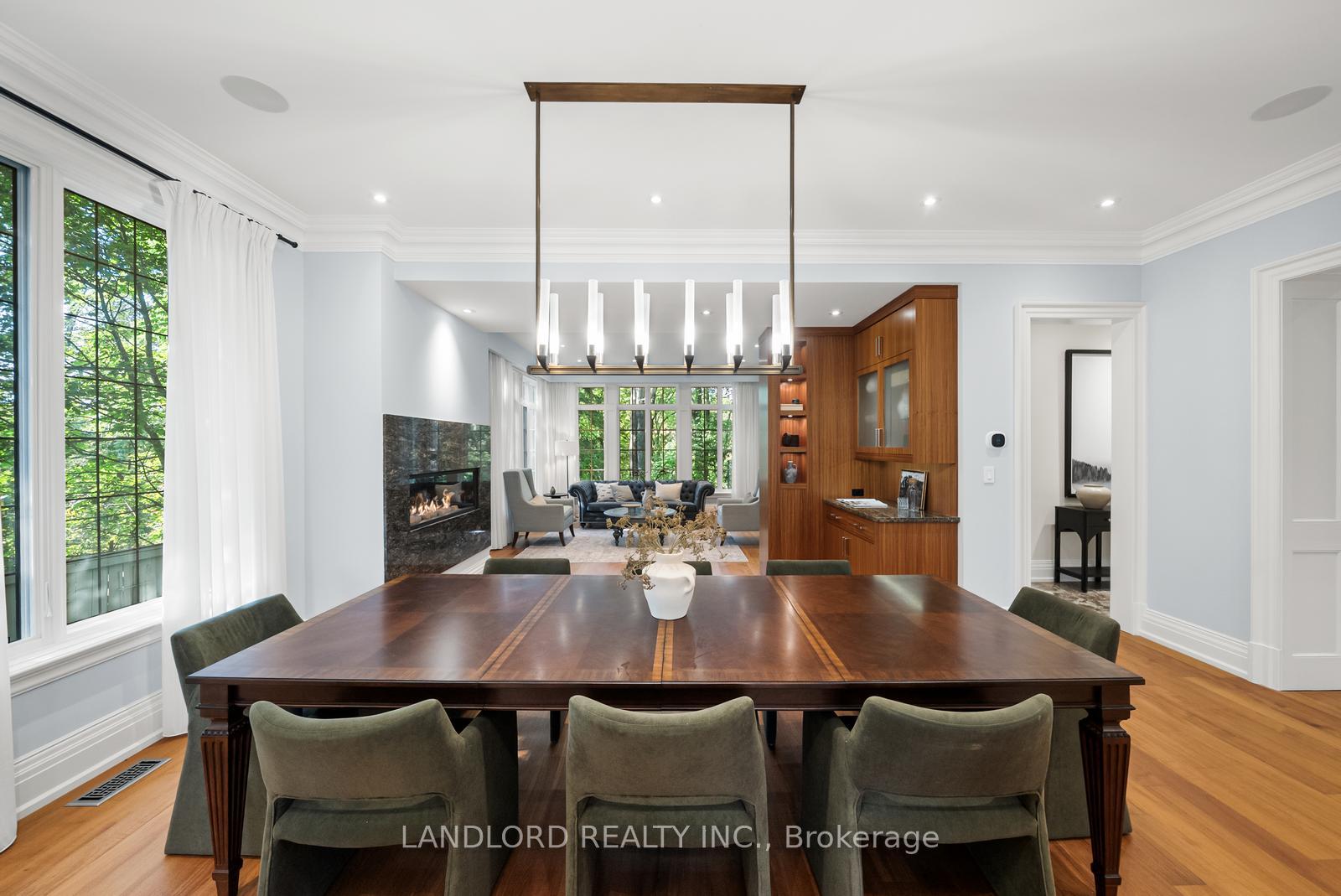 Photo 10 of 94 Inglewood Drive, Toronto, Rosedale-Moore Park — HOMEH