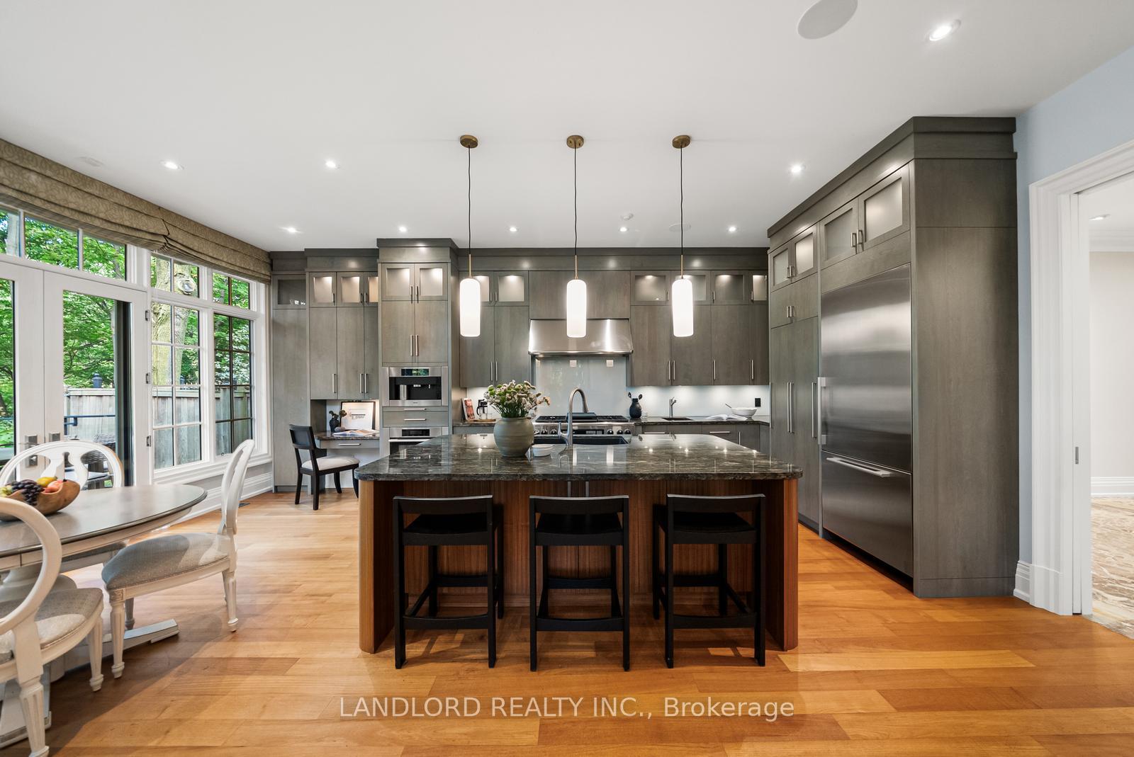 Photo 12 of 94 Inglewood Drive, Toronto, Rosedale-Moore Park — HOMEH