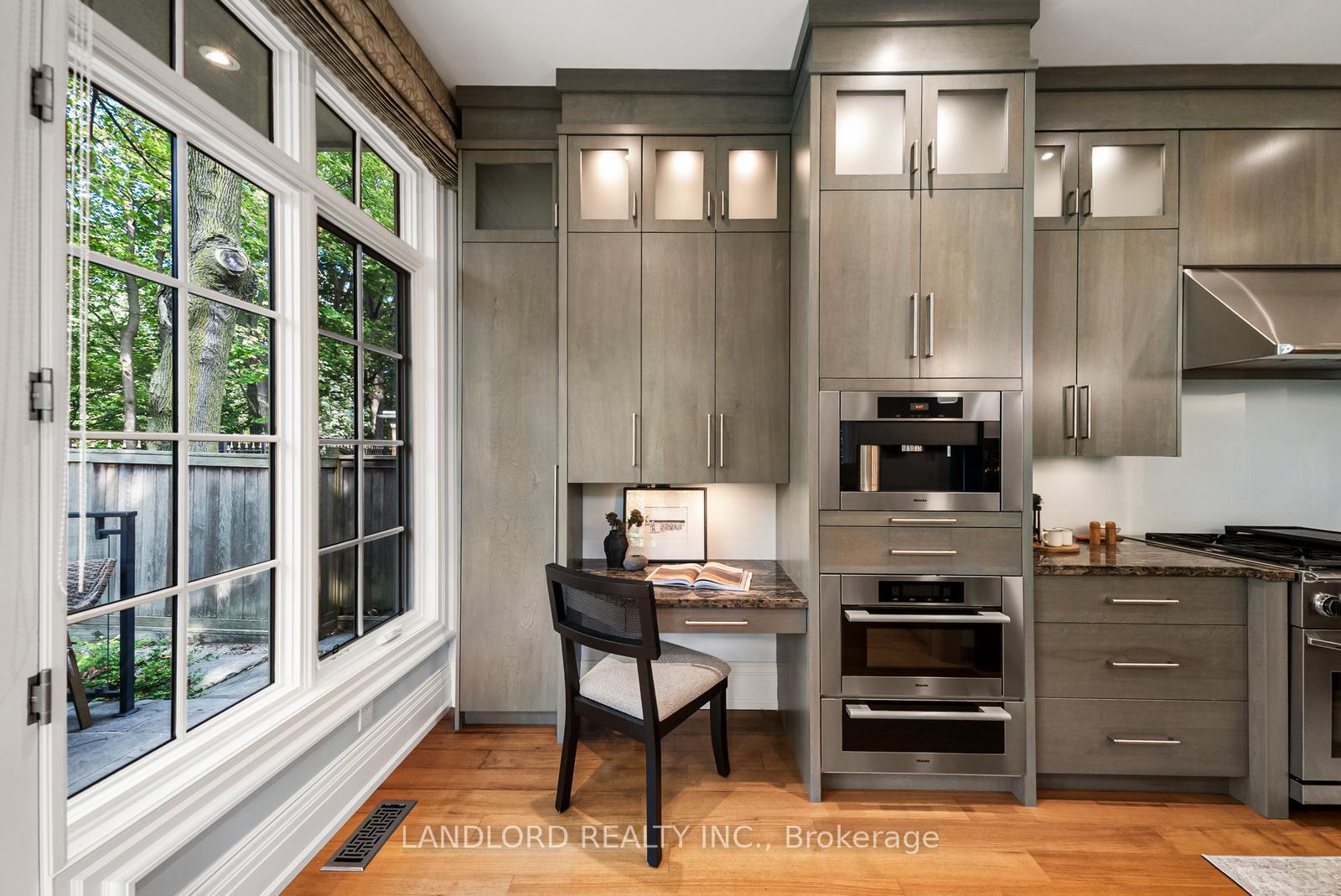 Photo 14 of 94 Inglewood Drive, Toronto, Rosedale-Moore Park — HOMEH