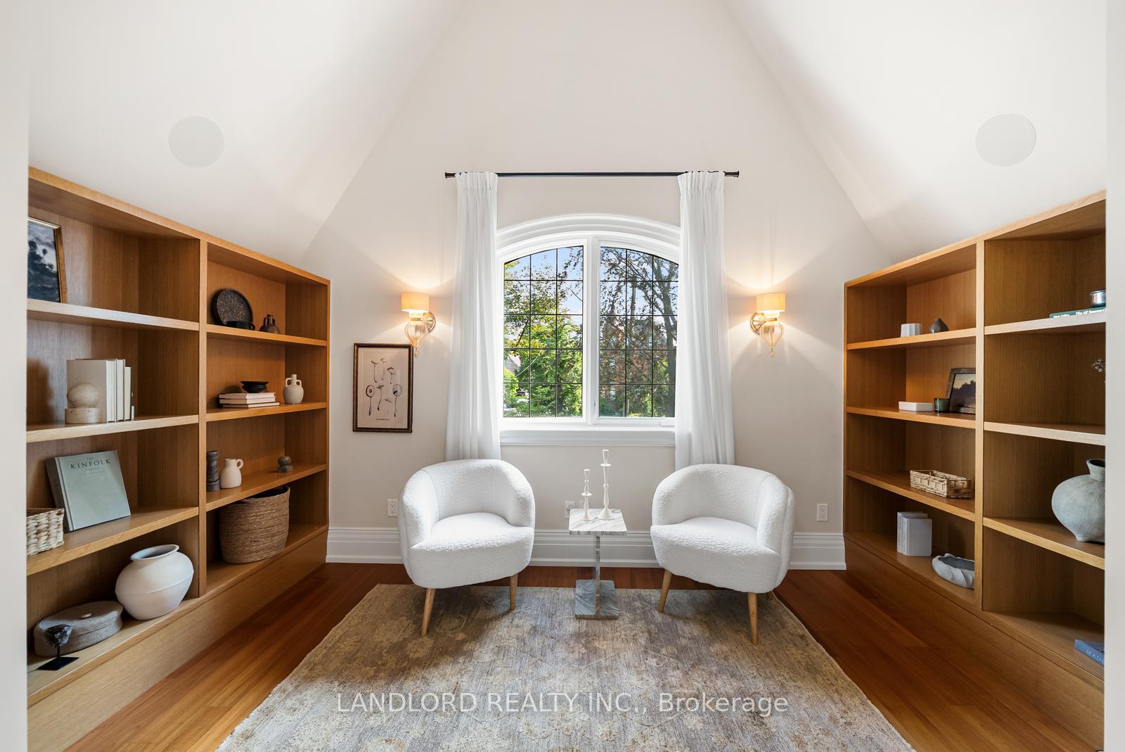 Photo 22 of 94 Inglewood Drive, Toronto, Rosedale-Moore Park — HOMEH