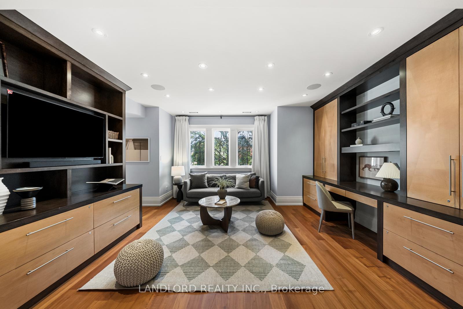 Photo 24 of 94 Inglewood Drive, Toronto, Rosedale-Moore Park — HOMEH