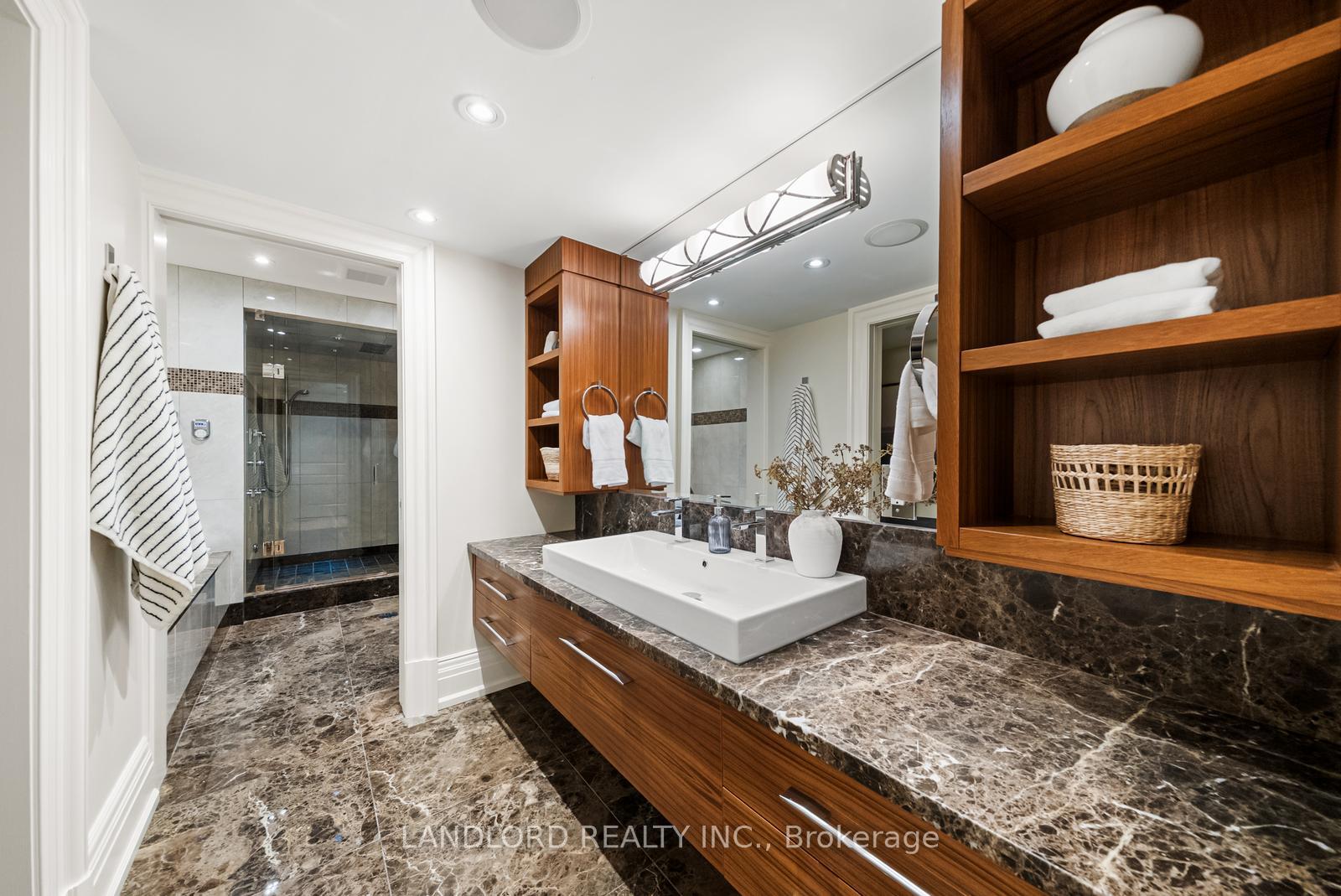Photo 45 of 94 Inglewood Drive, Toronto, Rosedale-Moore Park — HOMEH