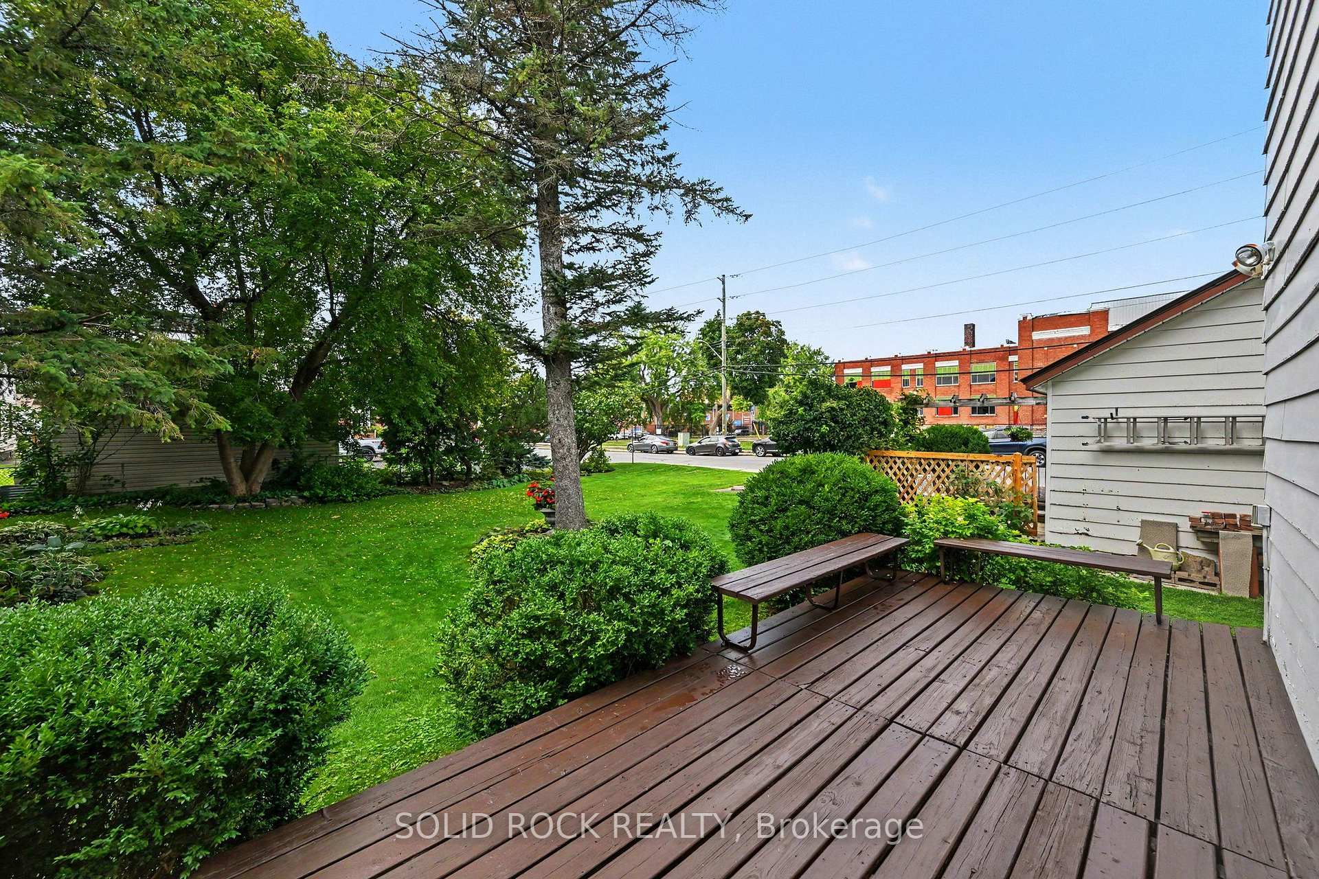 Photo 5 of 85 Renfrew Avenue W, Renfrew, Renfrew — HOMEH