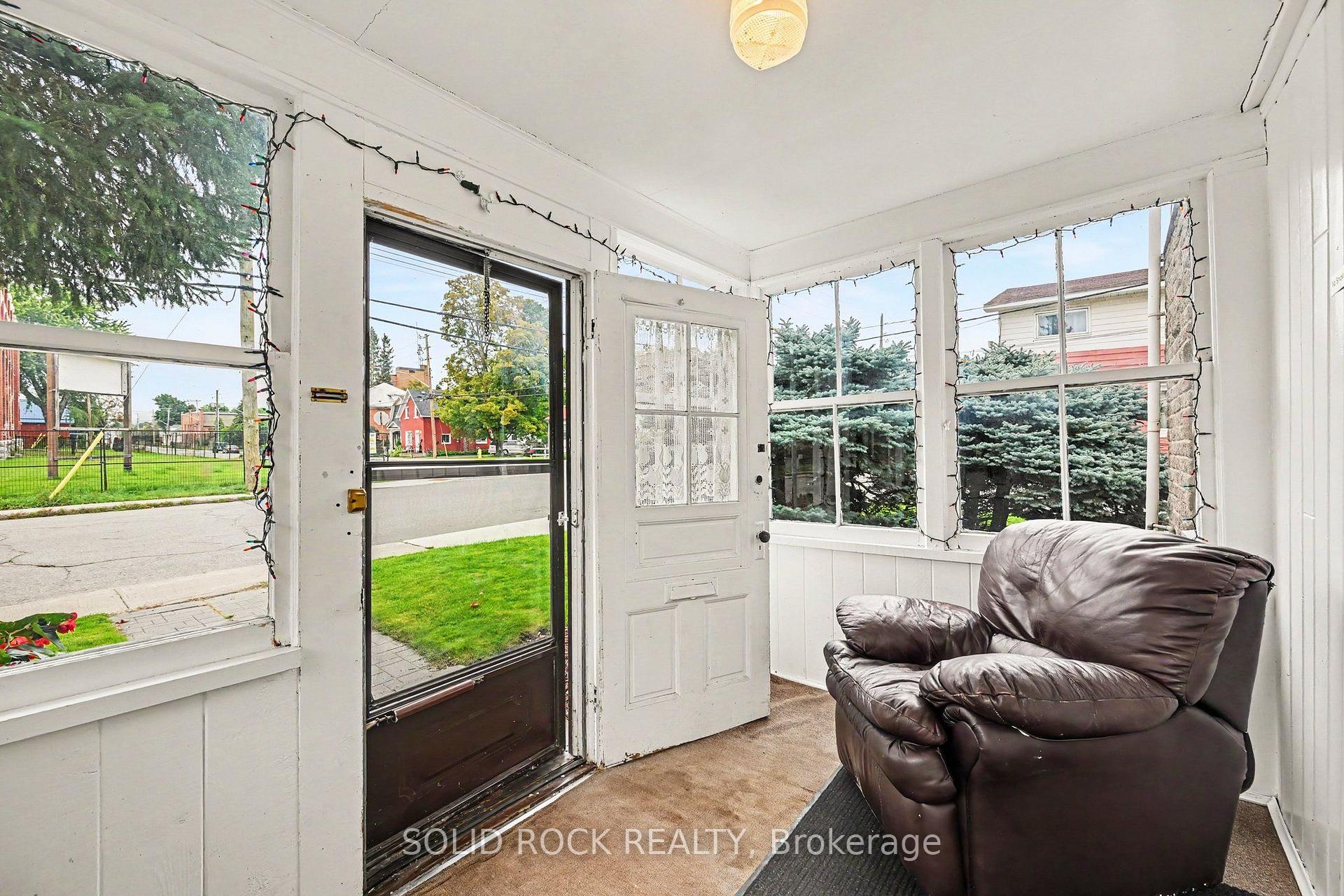 Photo 30 of 85 Renfrew Avenue W, Renfrew, Renfrew — HOMEH