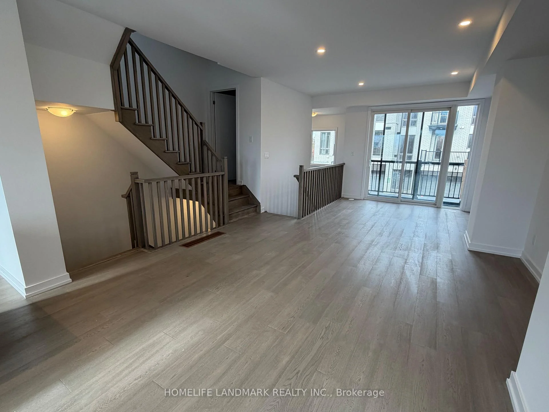 Photo 10 of 9 Bancroft Lane, Richmond Hill, Jefferson — HOMEH