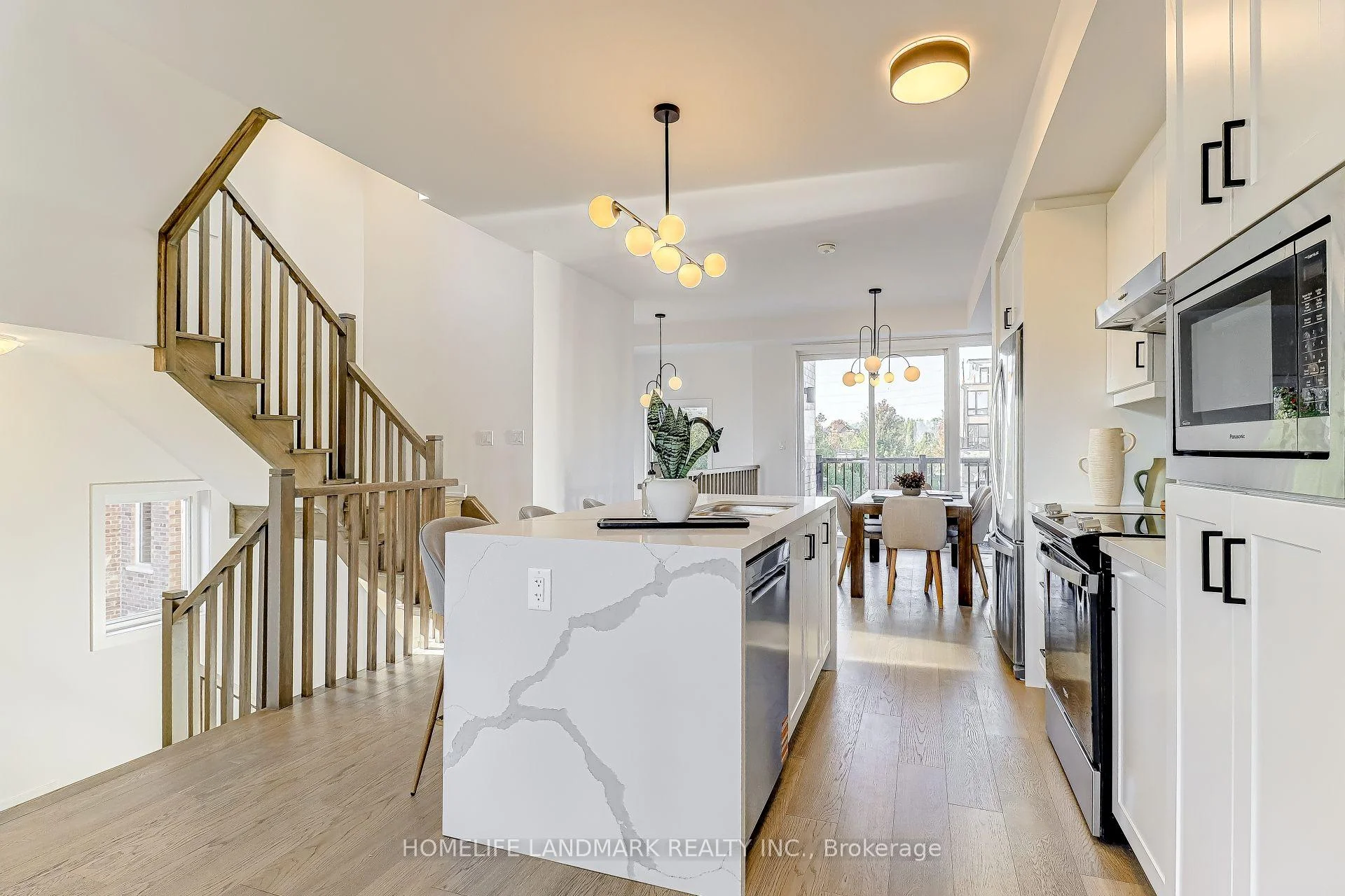 Photo 15 of 9 Bancroft Lane, Richmond Hill, Jefferson — HOMEH
