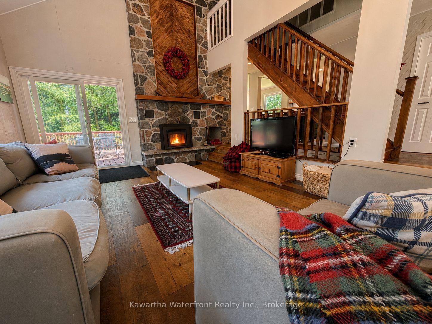 Photo 2 of 85 Nevison Drive, Kawartha Lakes, Laxton/Digby/Longford — HOMEH