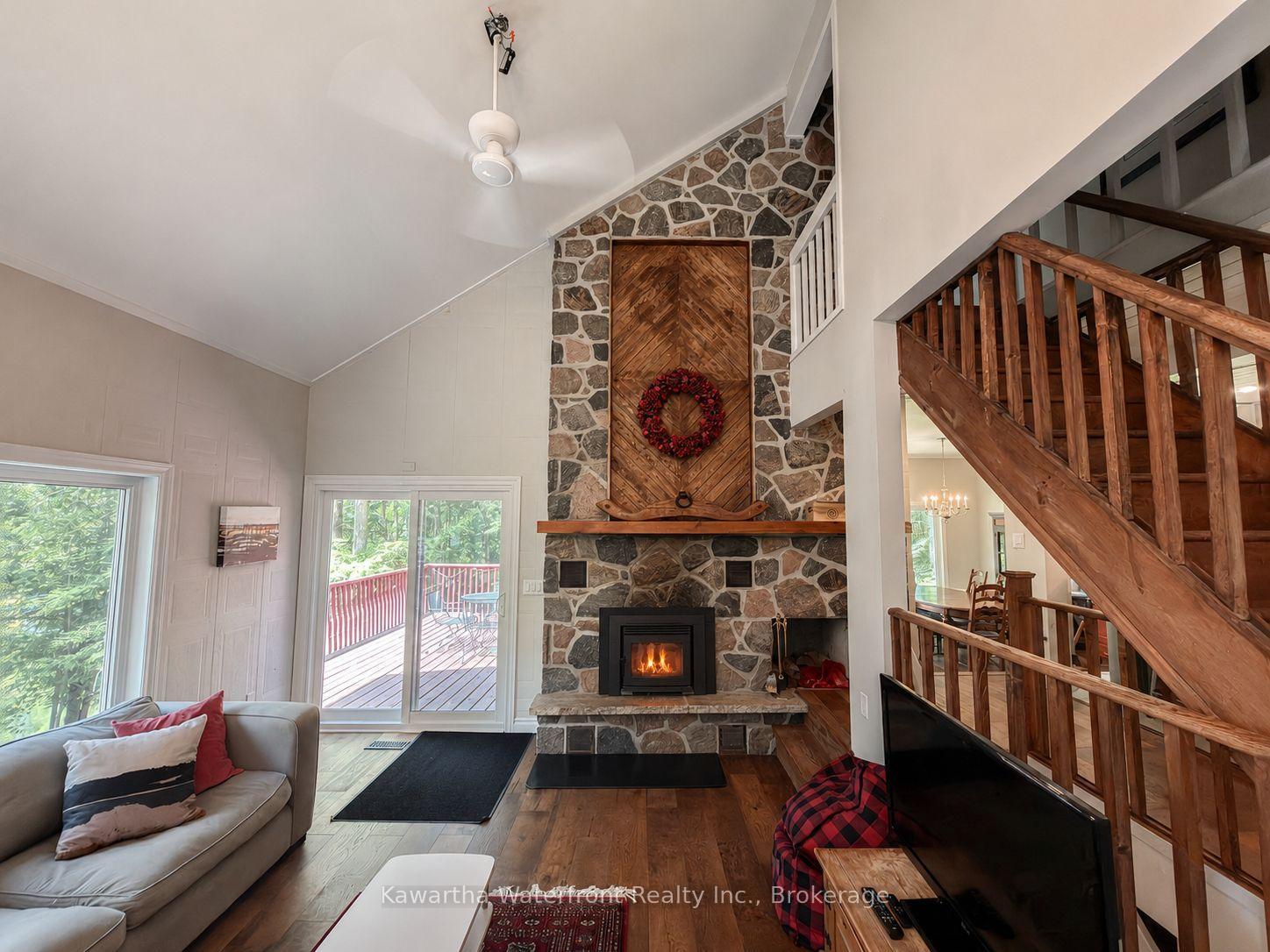 Photo 6 of 85 Nevison Drive, Kawartha Lakes, Laxton/Digby/Longford — HOMEH