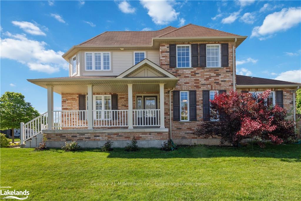 Photo 4 of 6 Mckean Crescent, Collingwood — HOMEH
