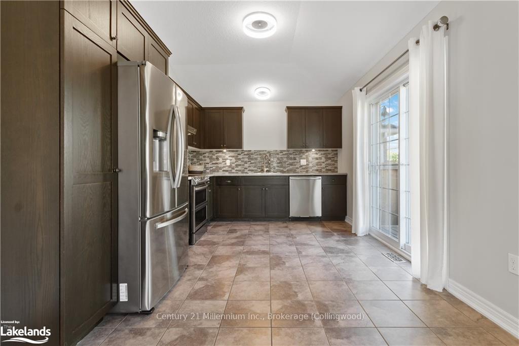 Photo 21 of 6 Mckean Crescent, Collingwood — HOMEH