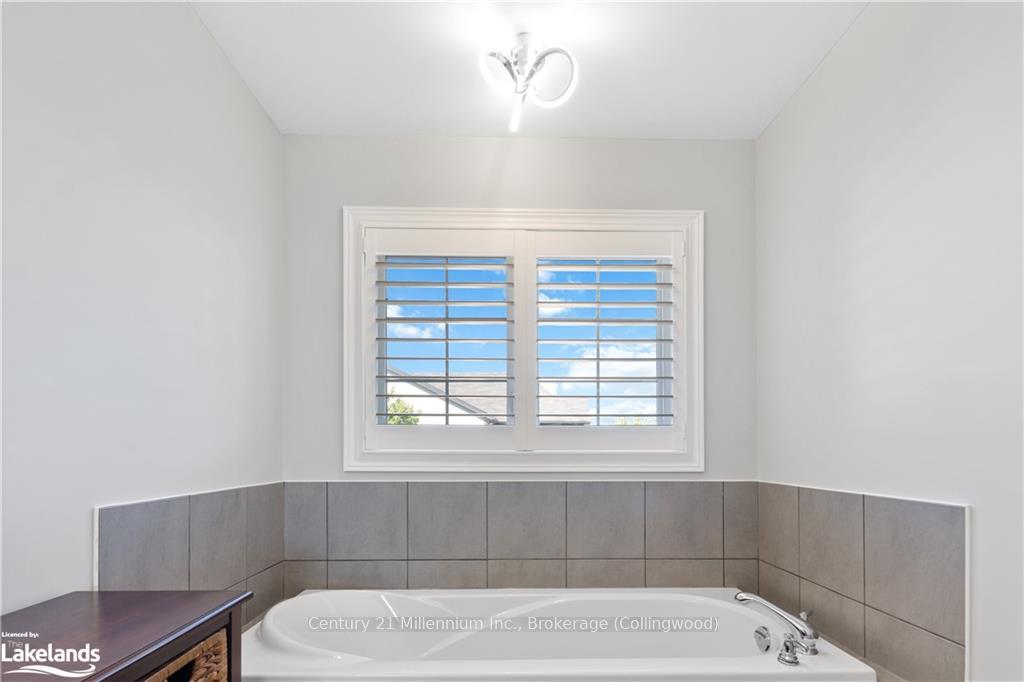 Photo 30 of 6 Mckean Crescent, Collingwood — HOMEH